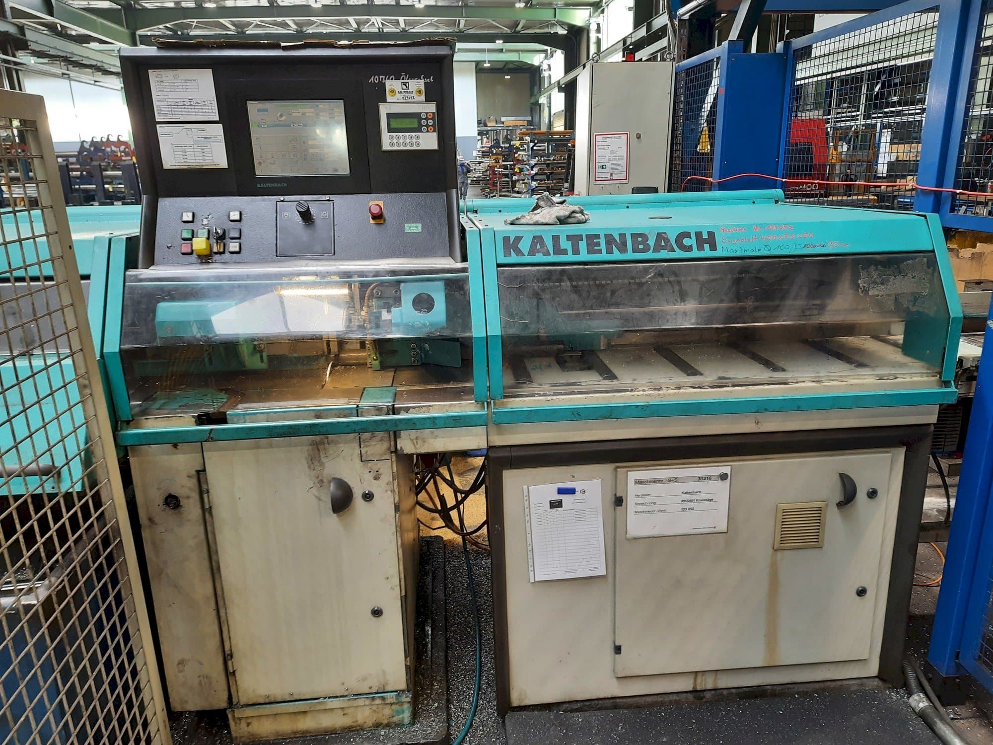 Vista frontal de la máquina KALTENBACH RKS 451