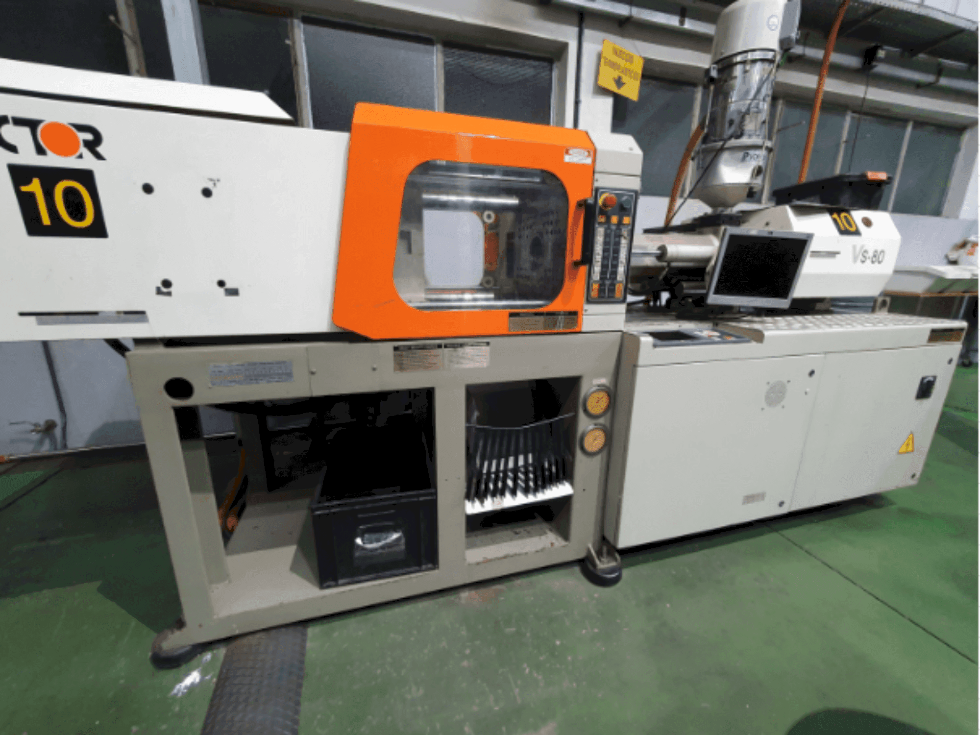 Vista frontal de la máquina Victor VS80