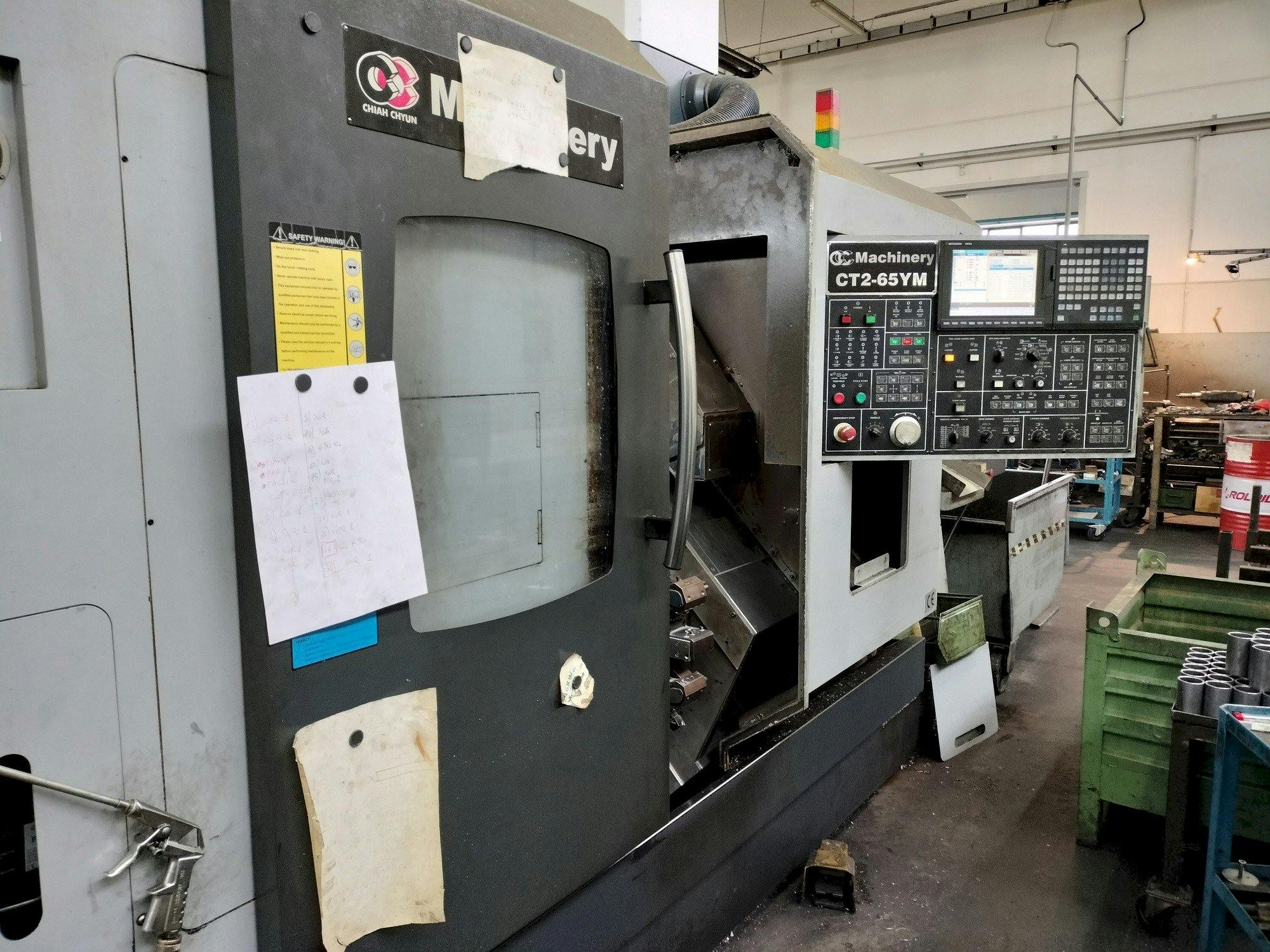 Vista frontal de la máquina CC Machinery CT2-65YM