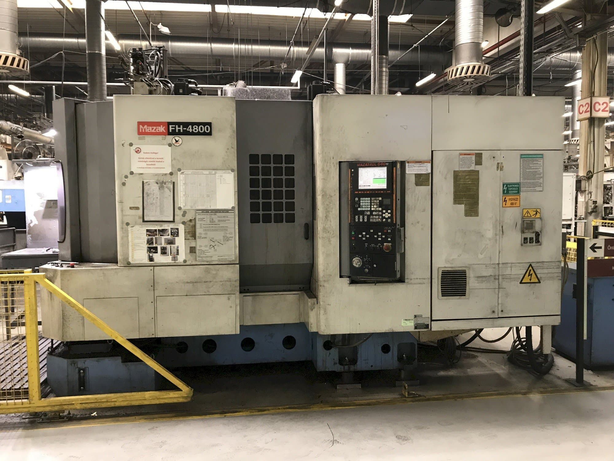 Vista frontal de la máquina Mazak FH-4800 40T
