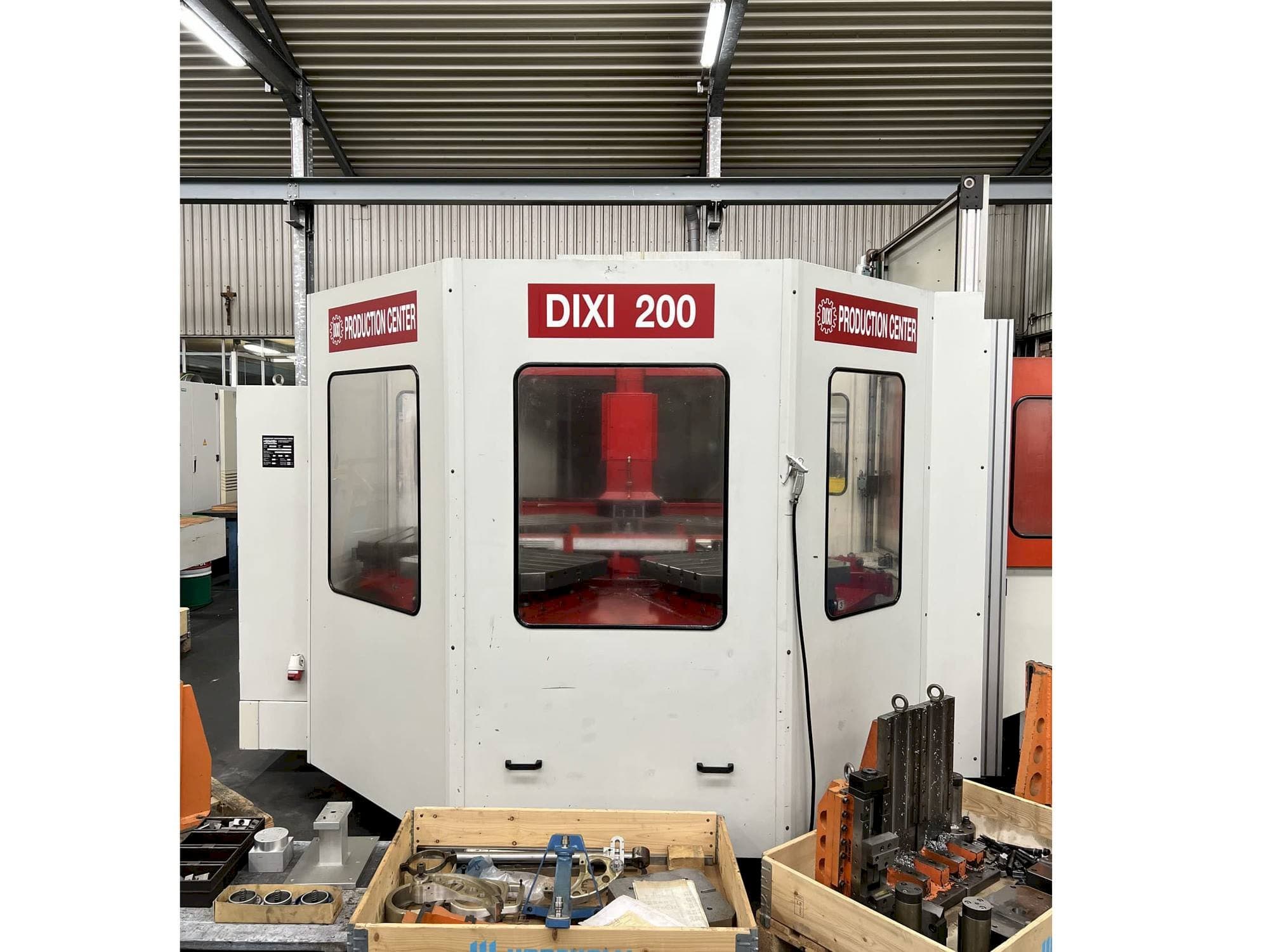 Vista frontal de la máquina DIXI 200