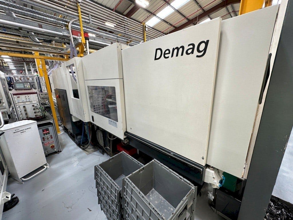 Vista frontal de la máquina DEMAG Ergotech 80/420-310 System