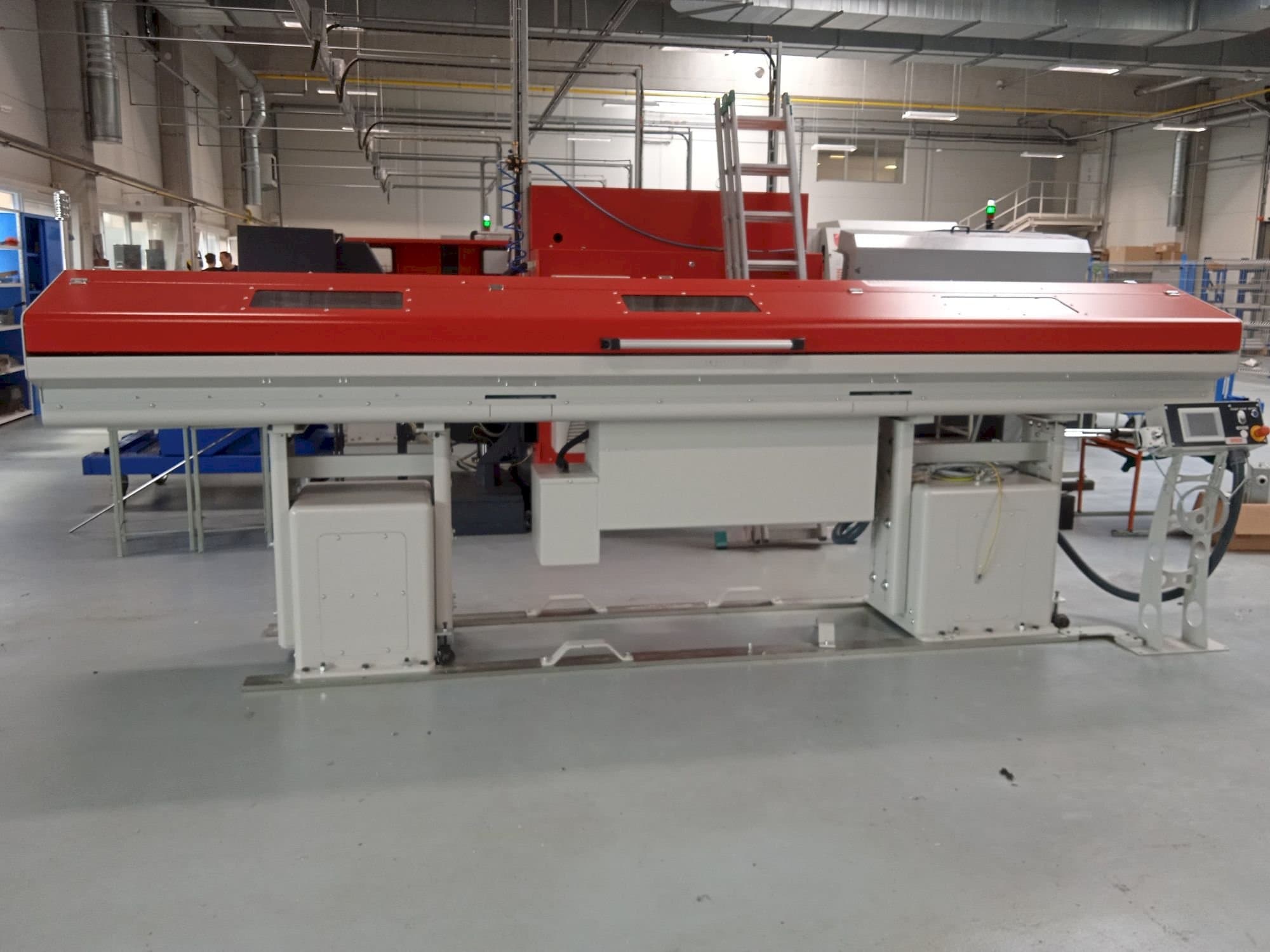 Vista frontal de la máquina TOP Automazioni ETL8-42