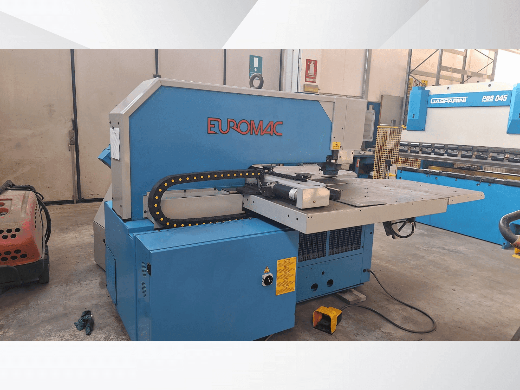 Vista frontal de la máquina Euromac BX 1000/50
