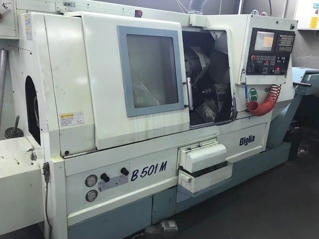 Vista frontal de la máquina Biglia B501