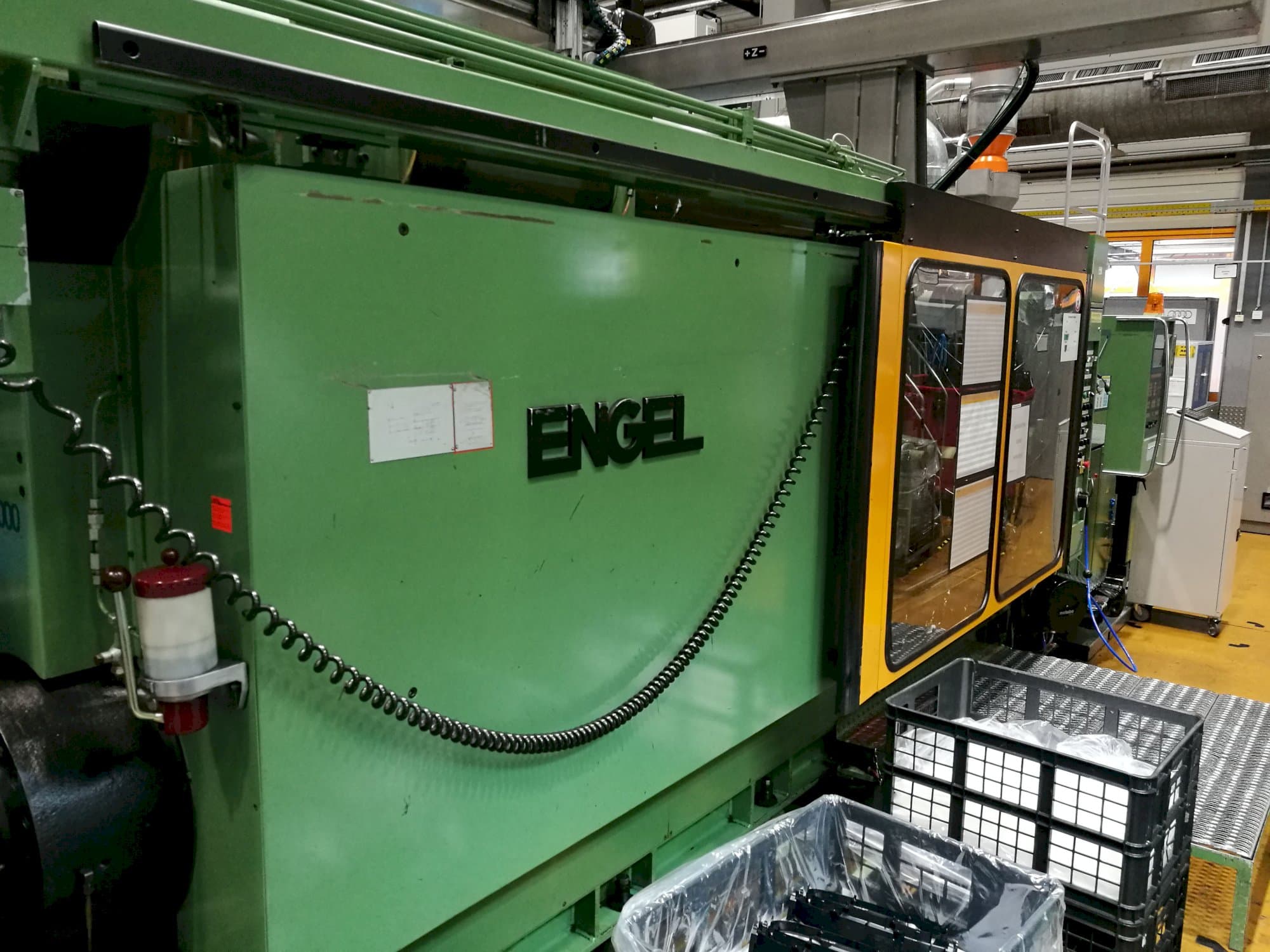 Vista izquierda de la máquina ENGEL ES 4400/800