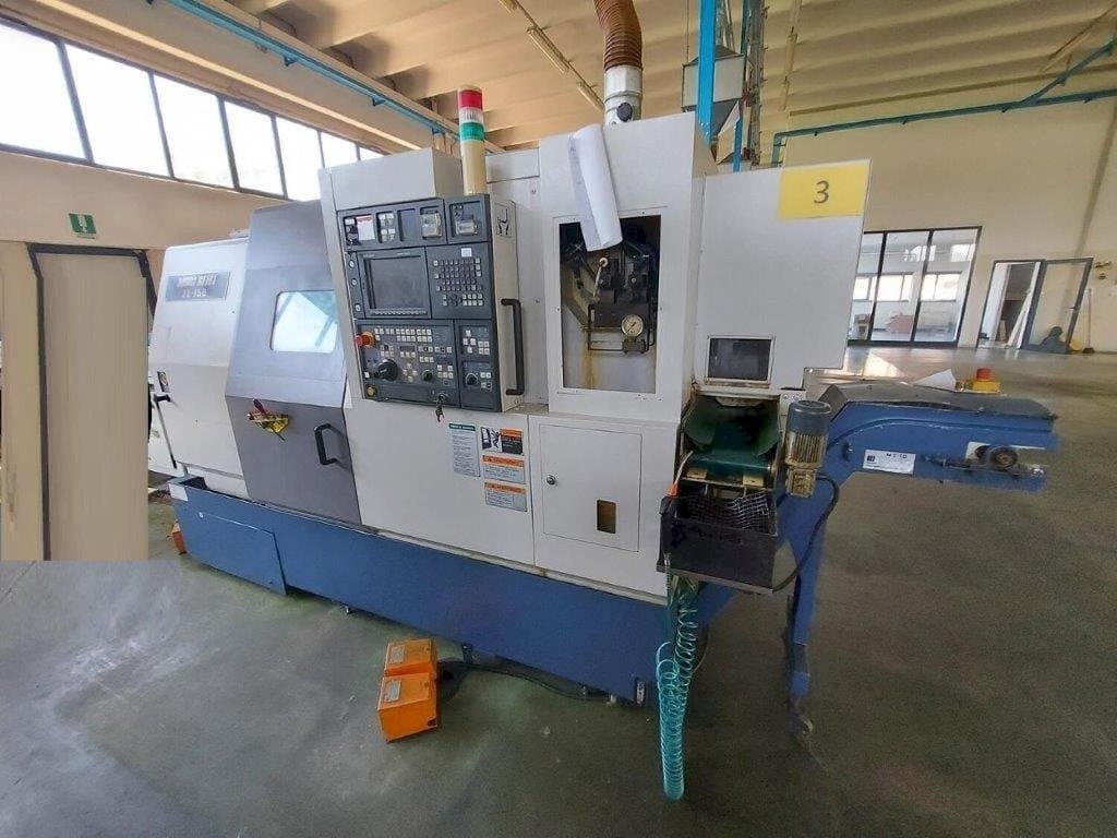 Vista frontal de la máquina MORI SEIKI ZL 150SMC