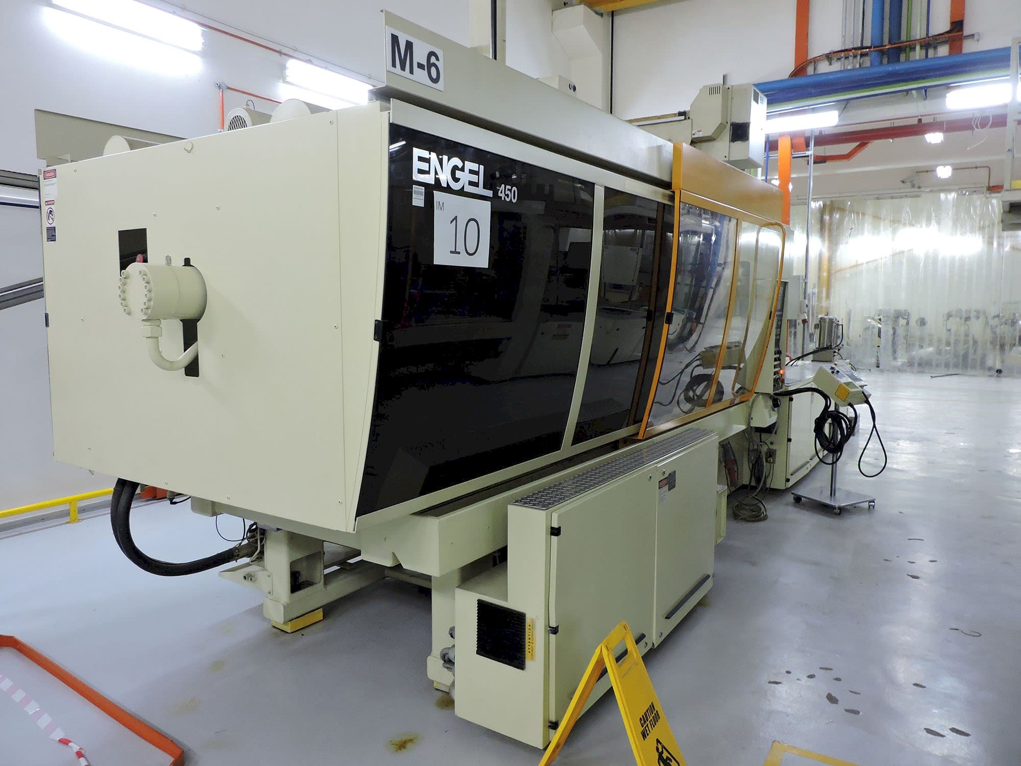 Vista izquierda de la máquina ENGEL ES 1300/450