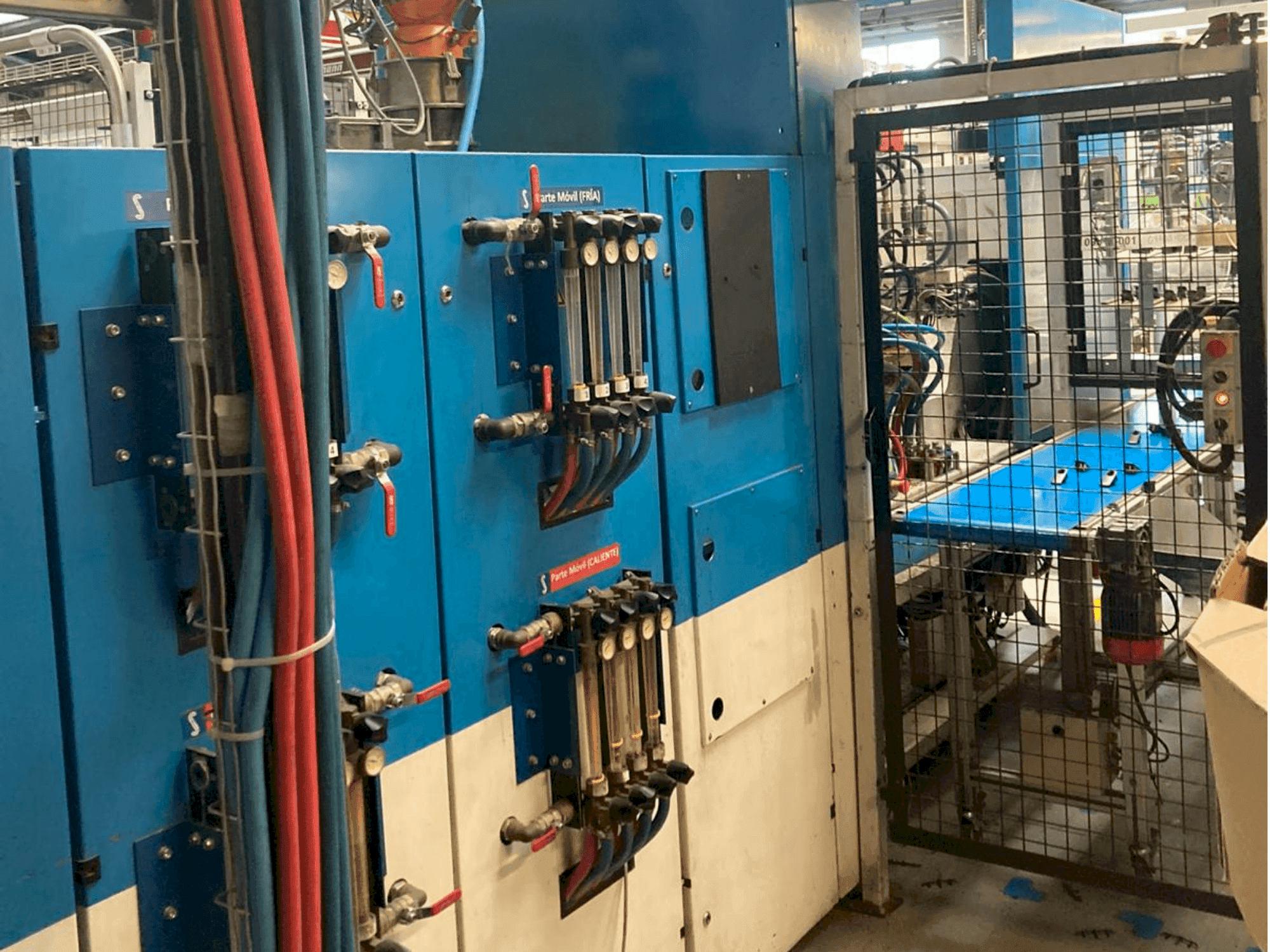 Vista frontal de la máquina Engel ES 500/110 HL