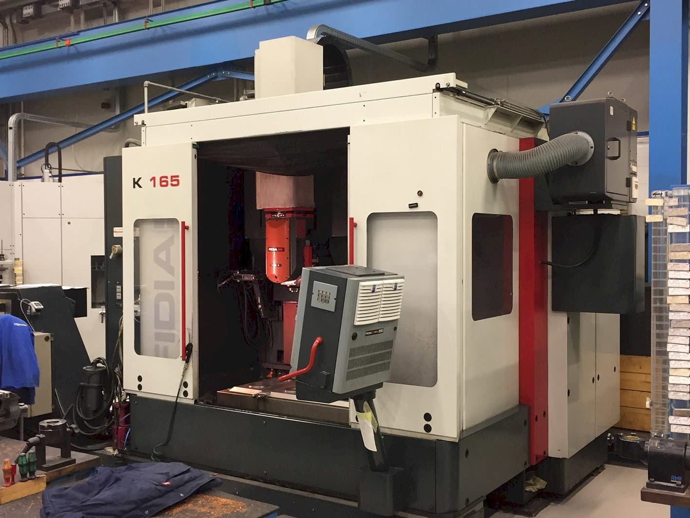 Vista frontal de la máquina Fidia K165 BSH