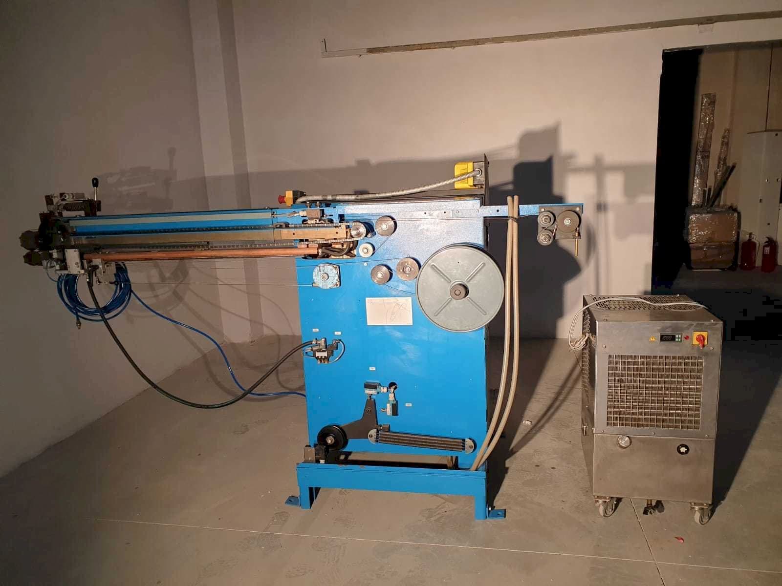 Vista frontal de la máquina SPIRO VSTW-E Hg