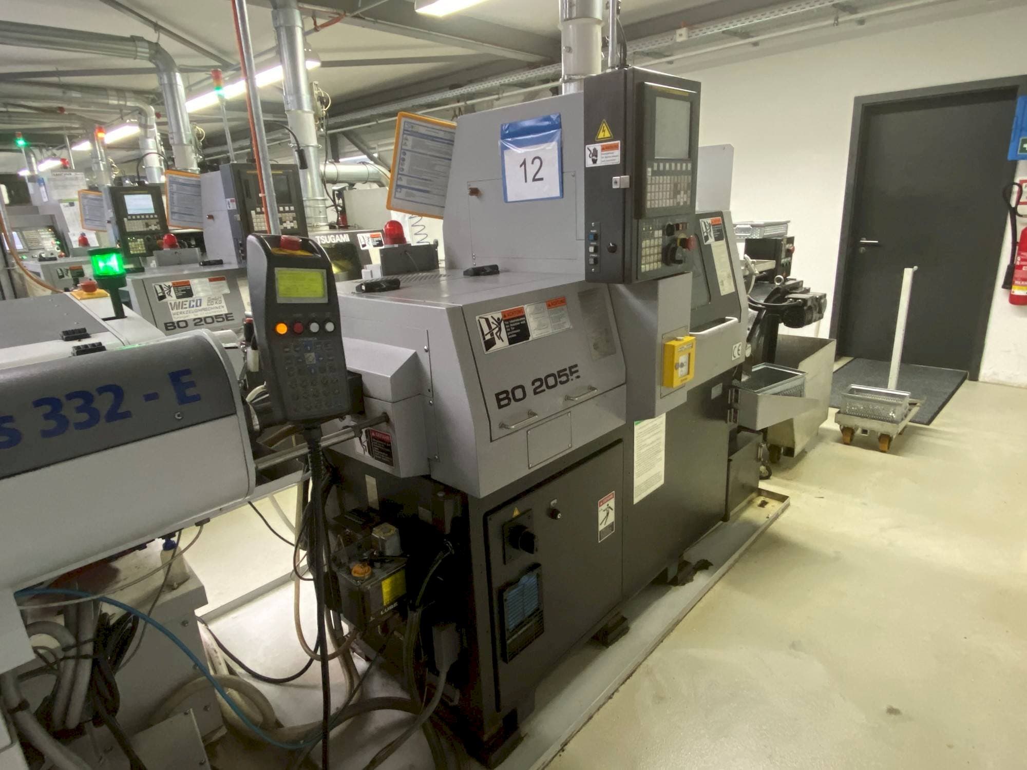 Vista frontal de la máquina TSUGAMI Bo205 Eii