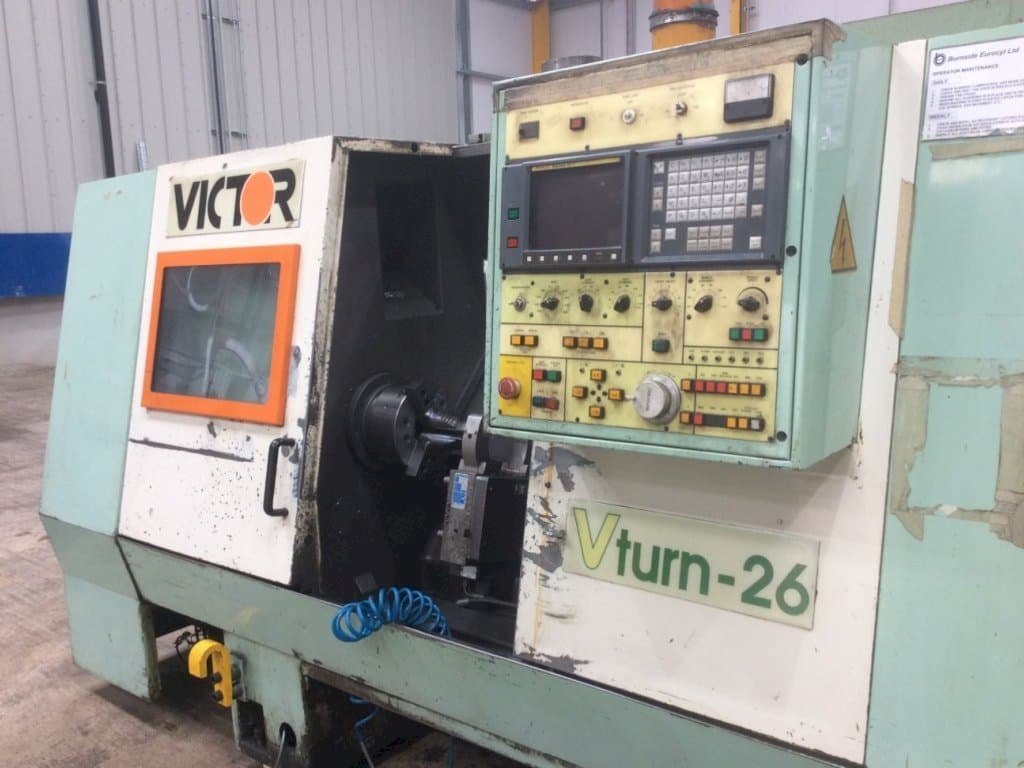 Vista frontal de la máquina Victor V Turn-26