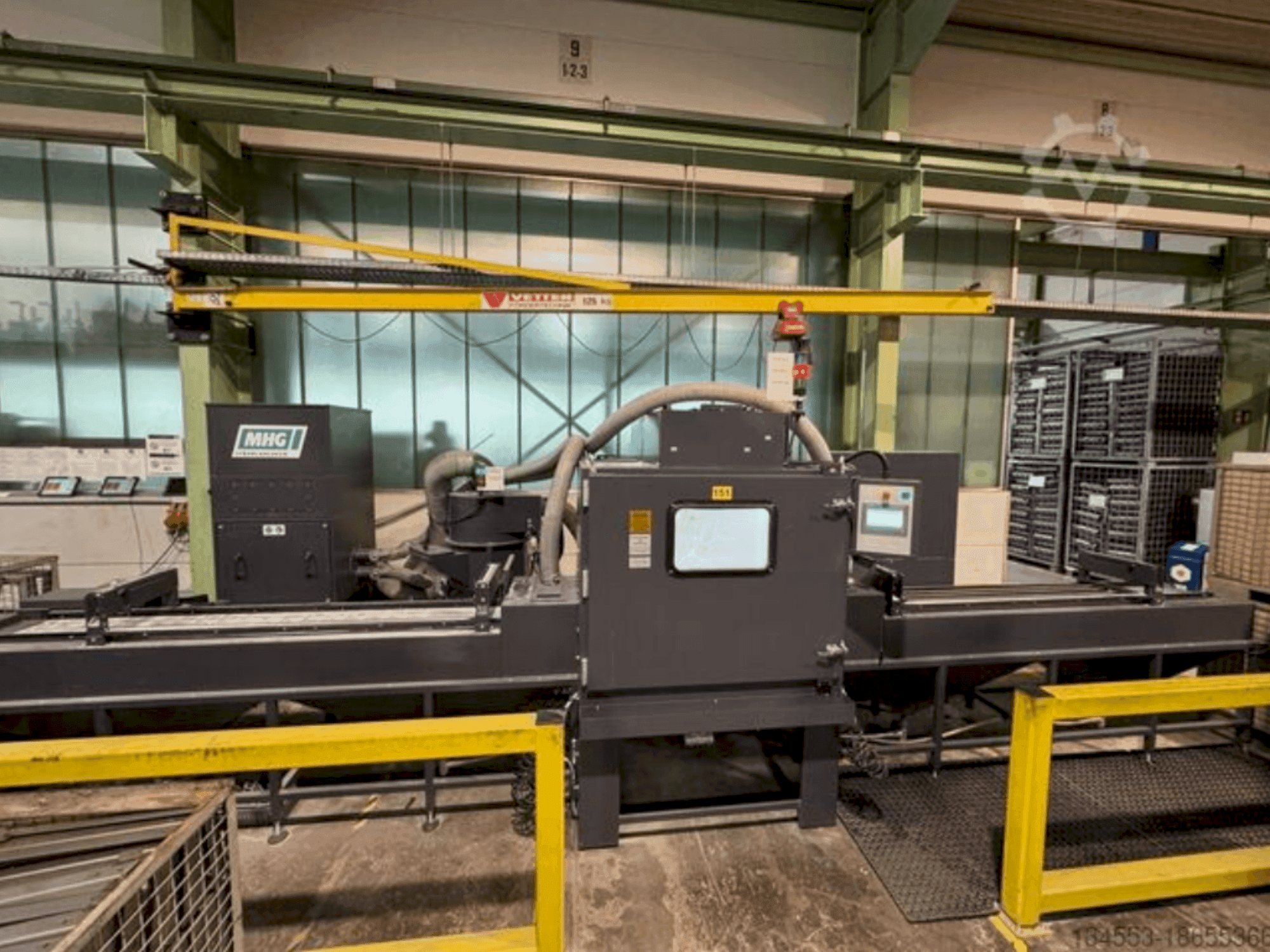 Vista frontal de la máquina MHG SMG 160