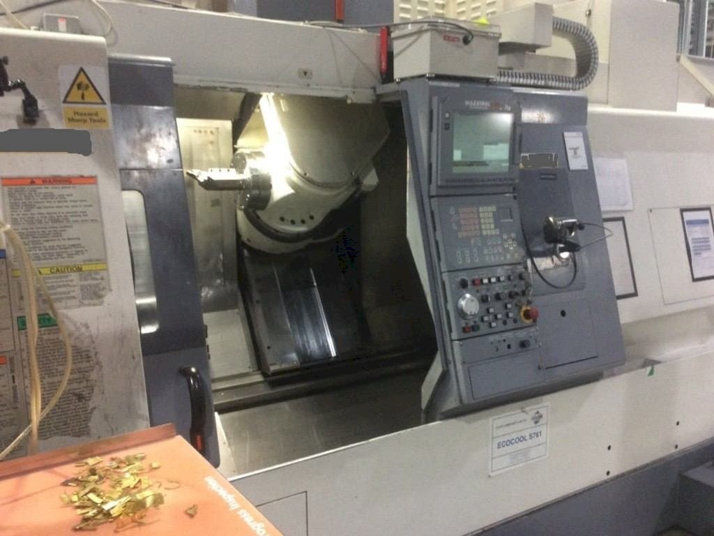 Vista frontal de la máquina Mazak Integrex 200-3