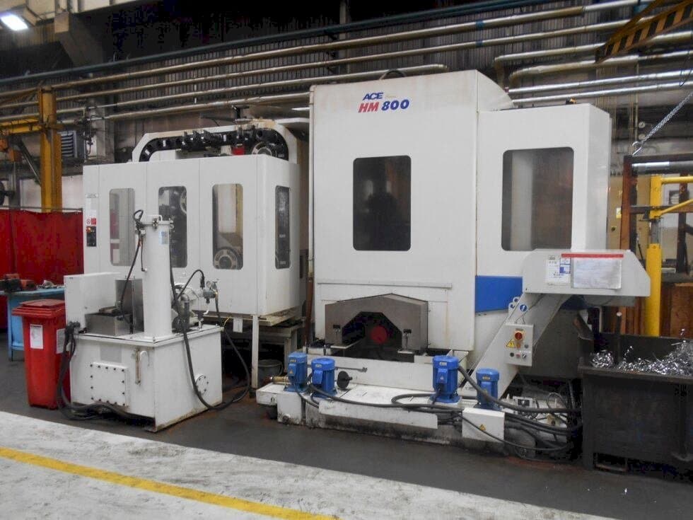 Vista frontal de la máquina DAEWOO ACE-HM 800