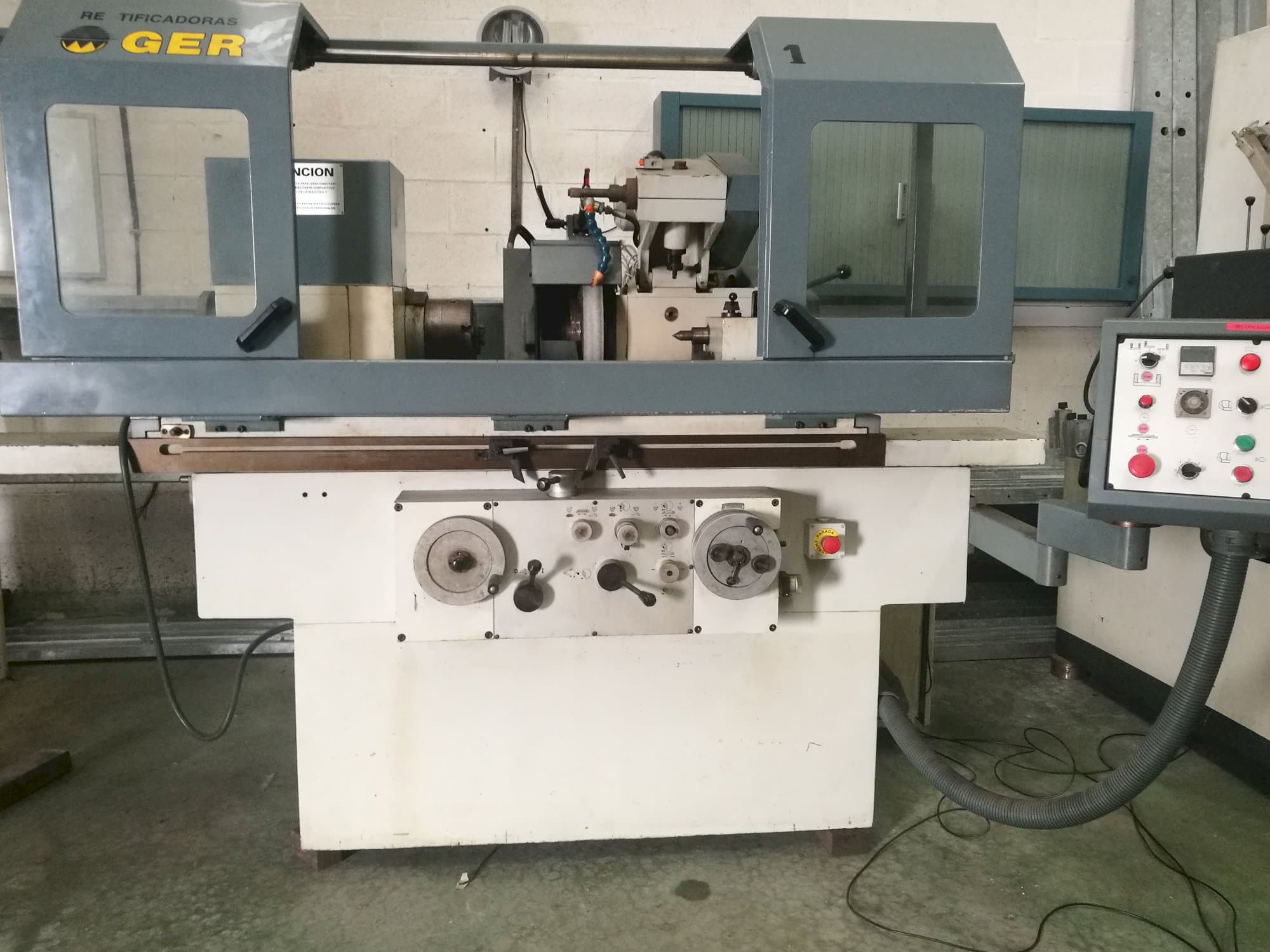 Vista frontal de la máquina GER C/600