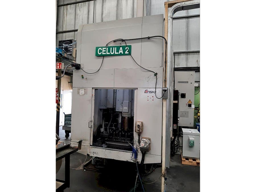 Vista frontal de la máquina Enshu EV-450