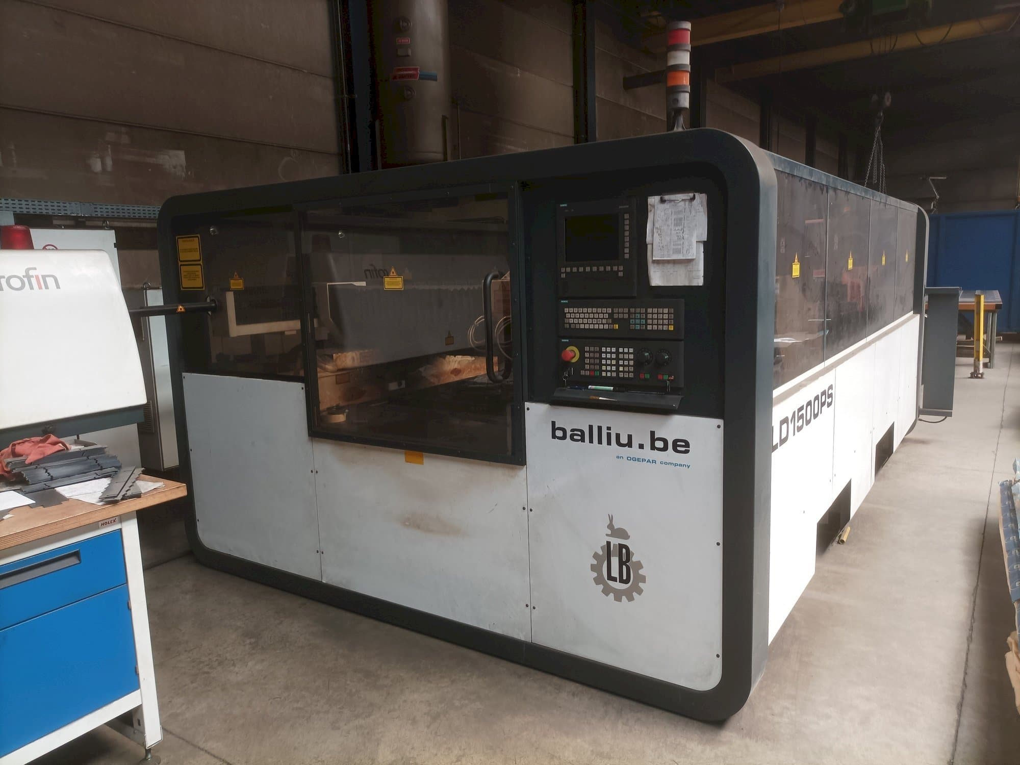 Vista frontal de la máquina Balliu LD 1500 PS