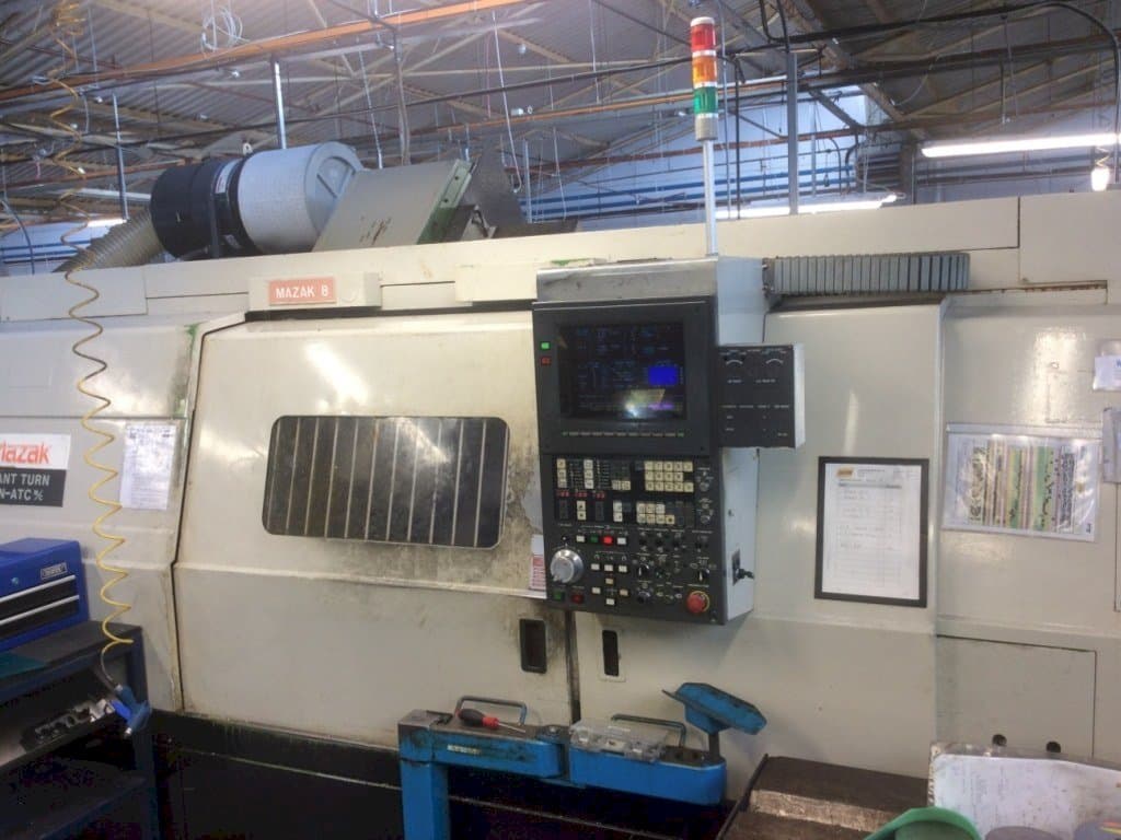 Vista frontal de la máquina Mazak Slant Turn 28N - ATC M/C