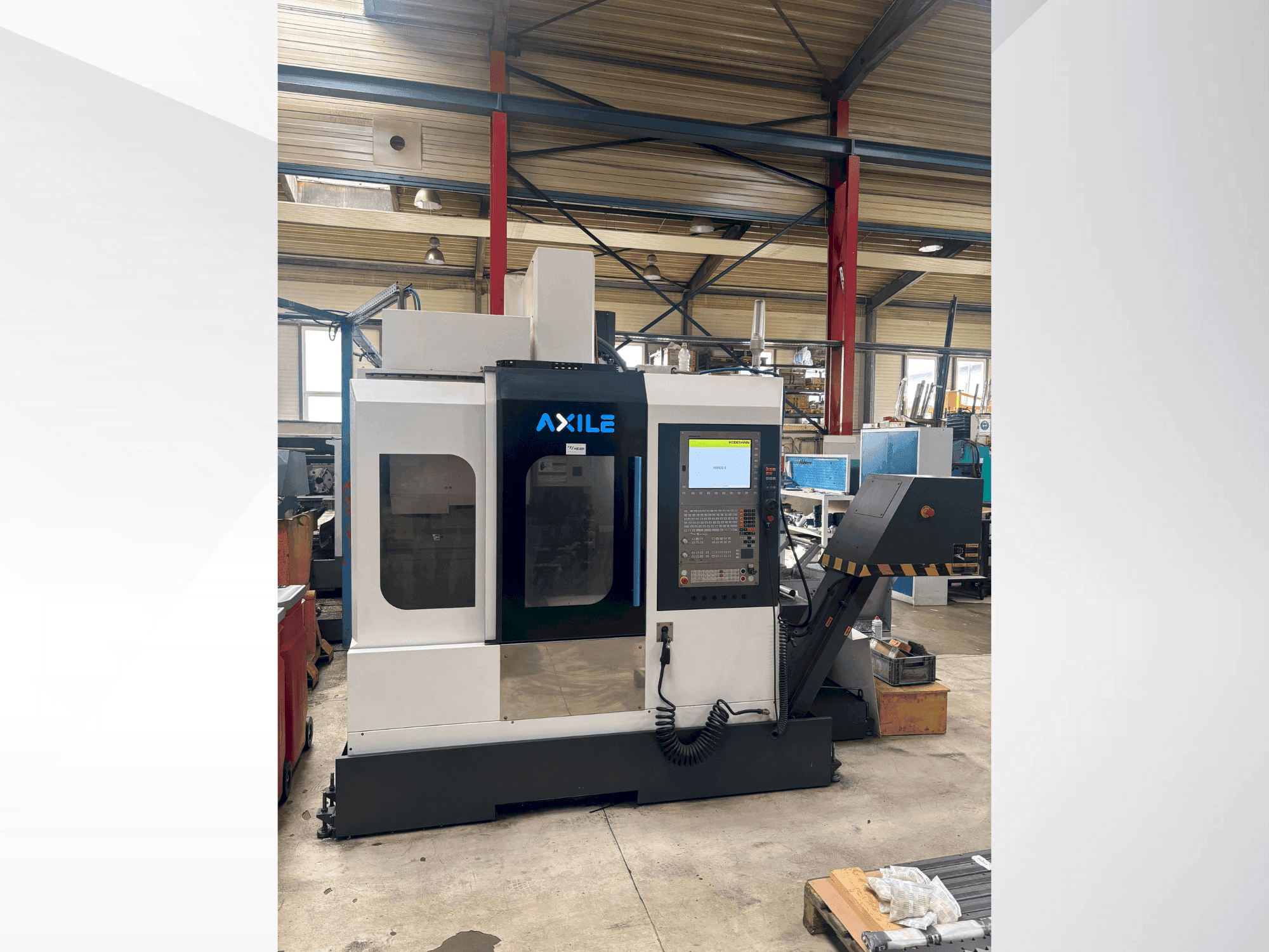 Vista frontal de la máquina AXILE V4