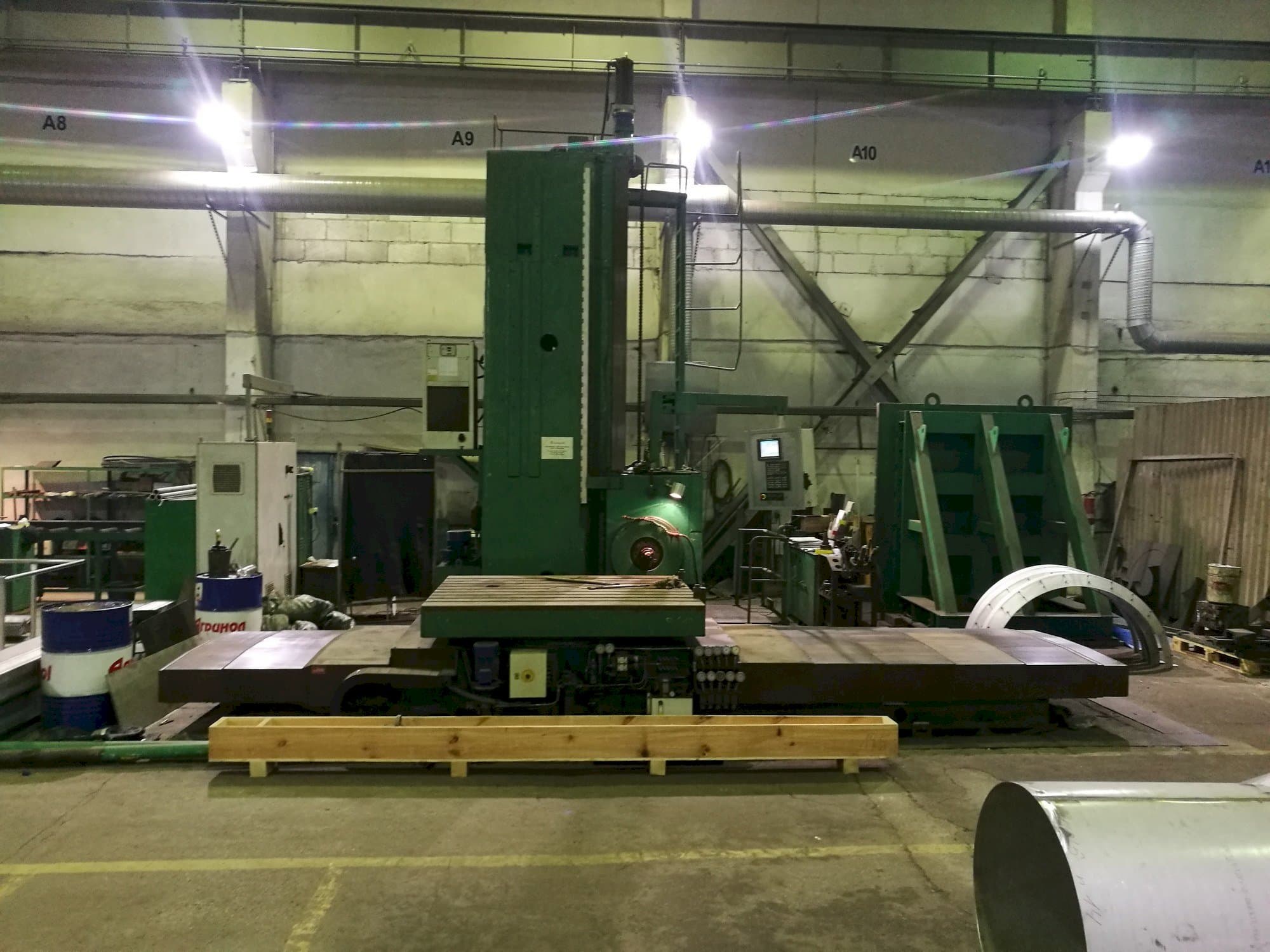 Vista frontal de la máquina HEIDENHAIN AFC 130 H 1000