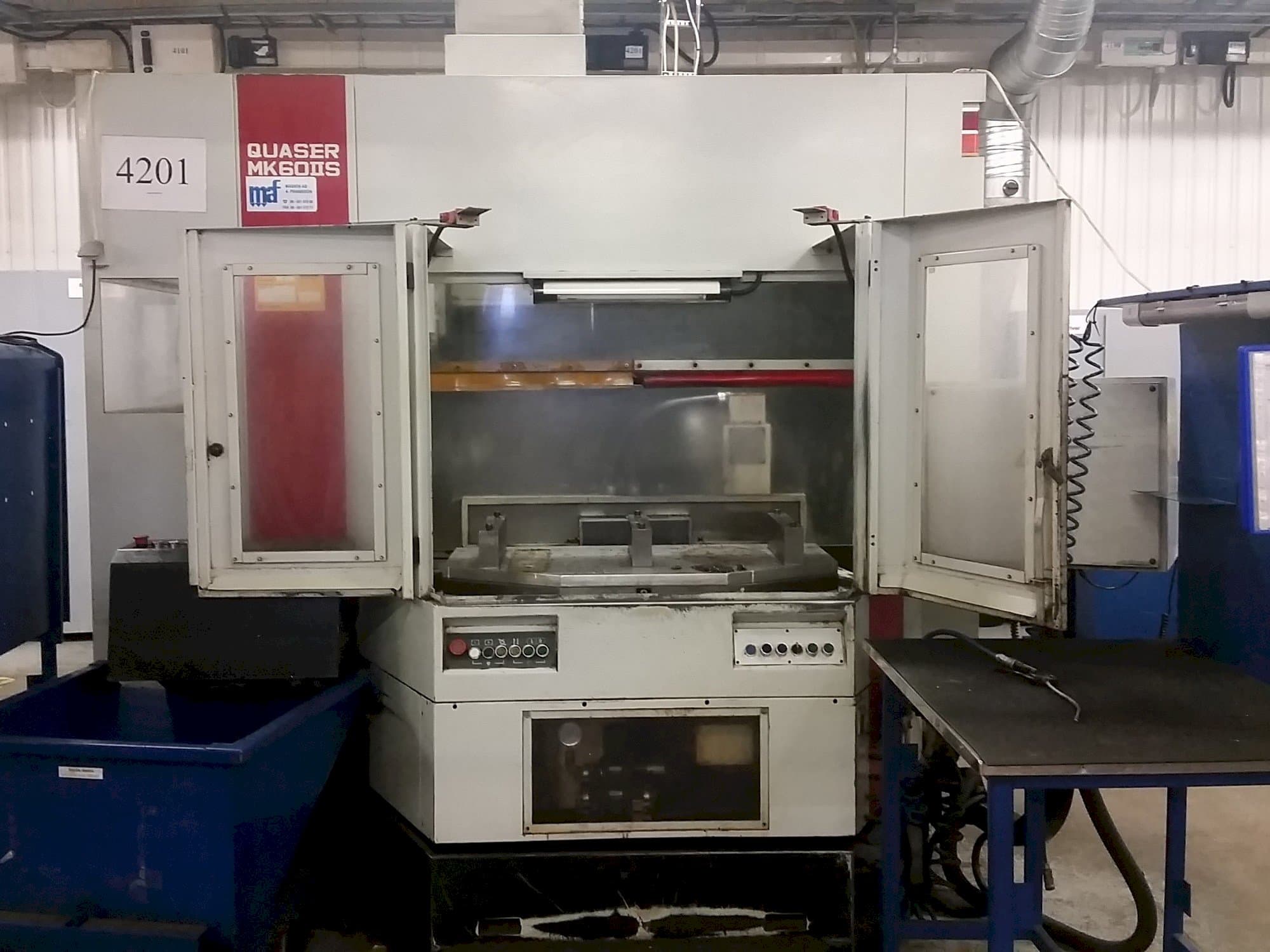 Vista frontal de la máquina Quaser MK60 IIS