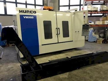 Vista frontal de la máquina Hurco VMX 60