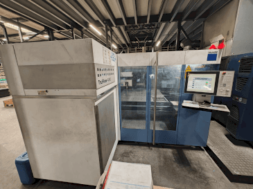 Vista frontal de la máquina TRUMPF TruLaser 3030
