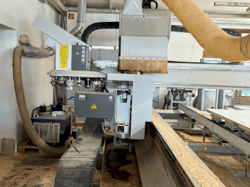 Vista frontal de la máquina HOMAG PROFI BAZ20/30/16/V/D (2003)