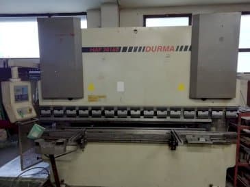 Vista frontal de la máquina Durma HAP 30160