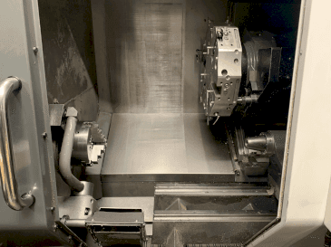 Vista frontal de la máquina HAAS ST-20Y