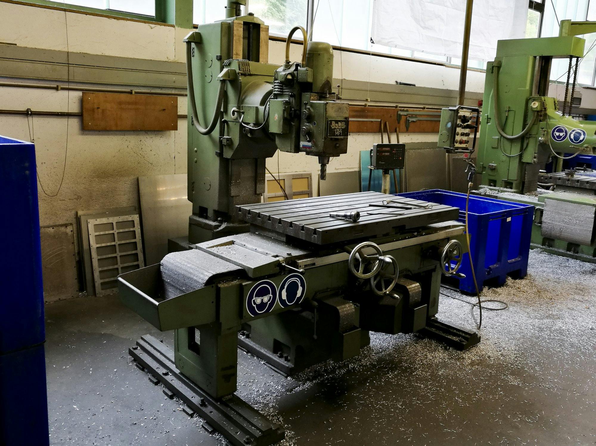 Vista izquierda de la máquina Bokö MF1