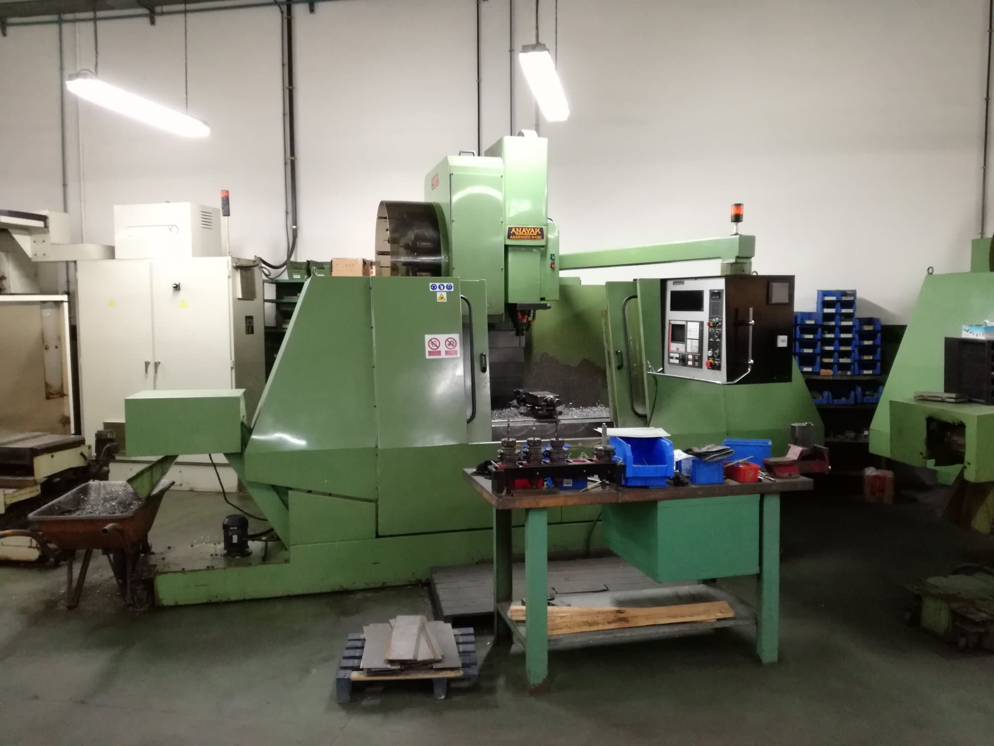 Vista frontal de la máquina ANAYAK ANAKMATIC 9