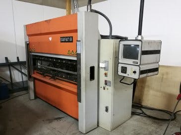 Vista derecha 1 de la máquina Safan SMK-L 40-2550 TS1