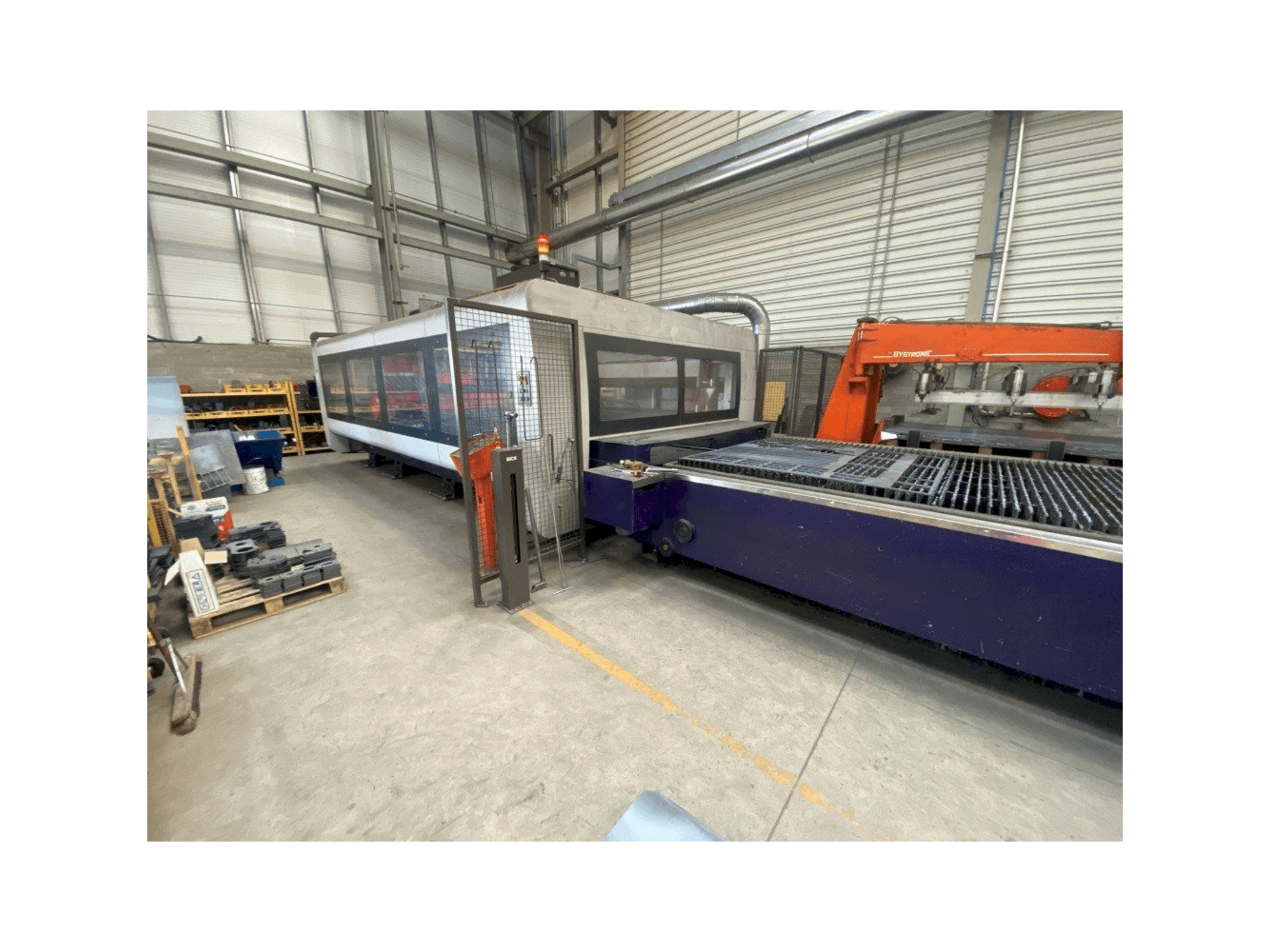 Vista frontal de la máquina Bystronic BySprint Pro 4020