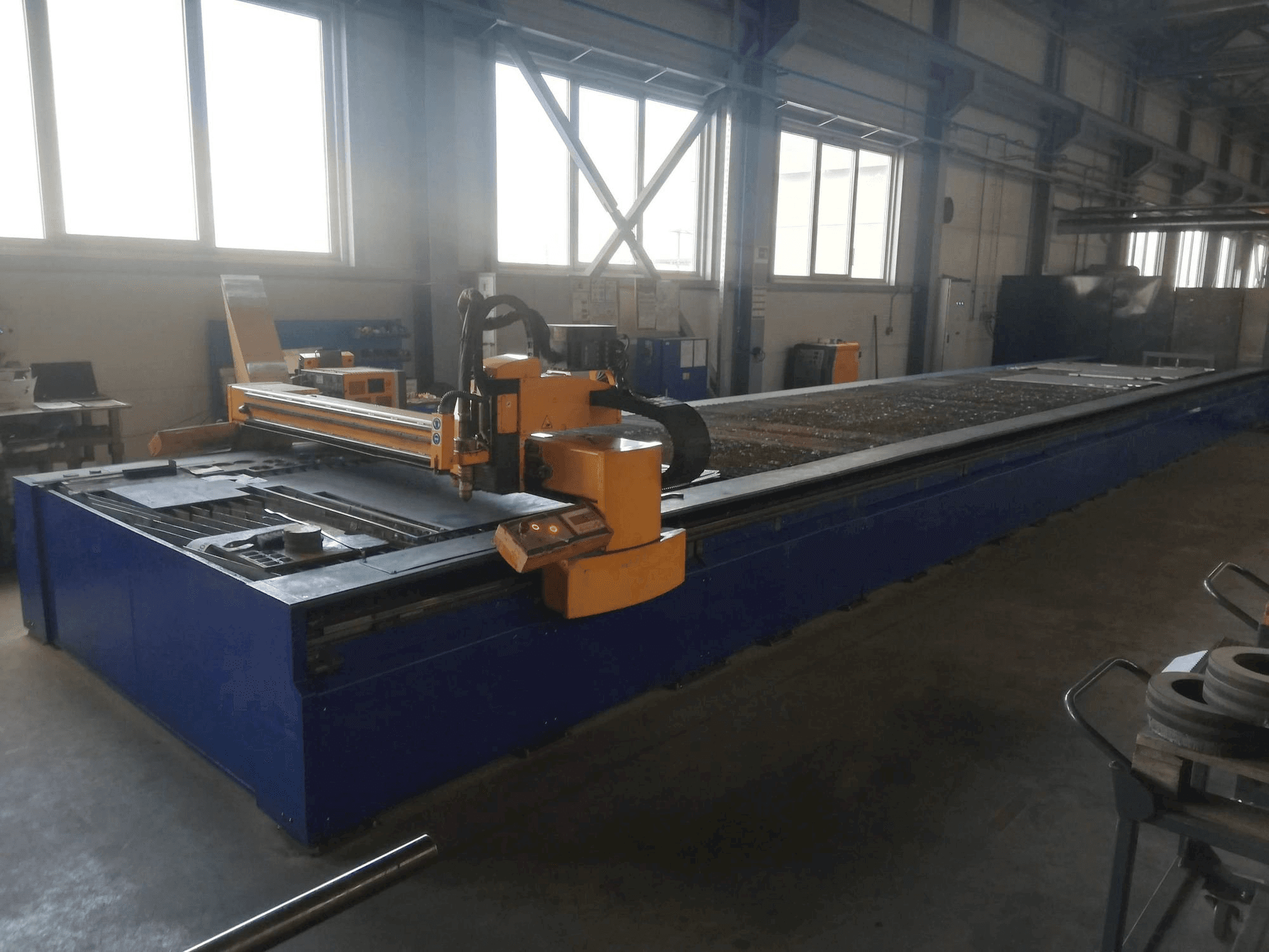 Vista frontal de la máquina MicroStep Pls 13501.20 P