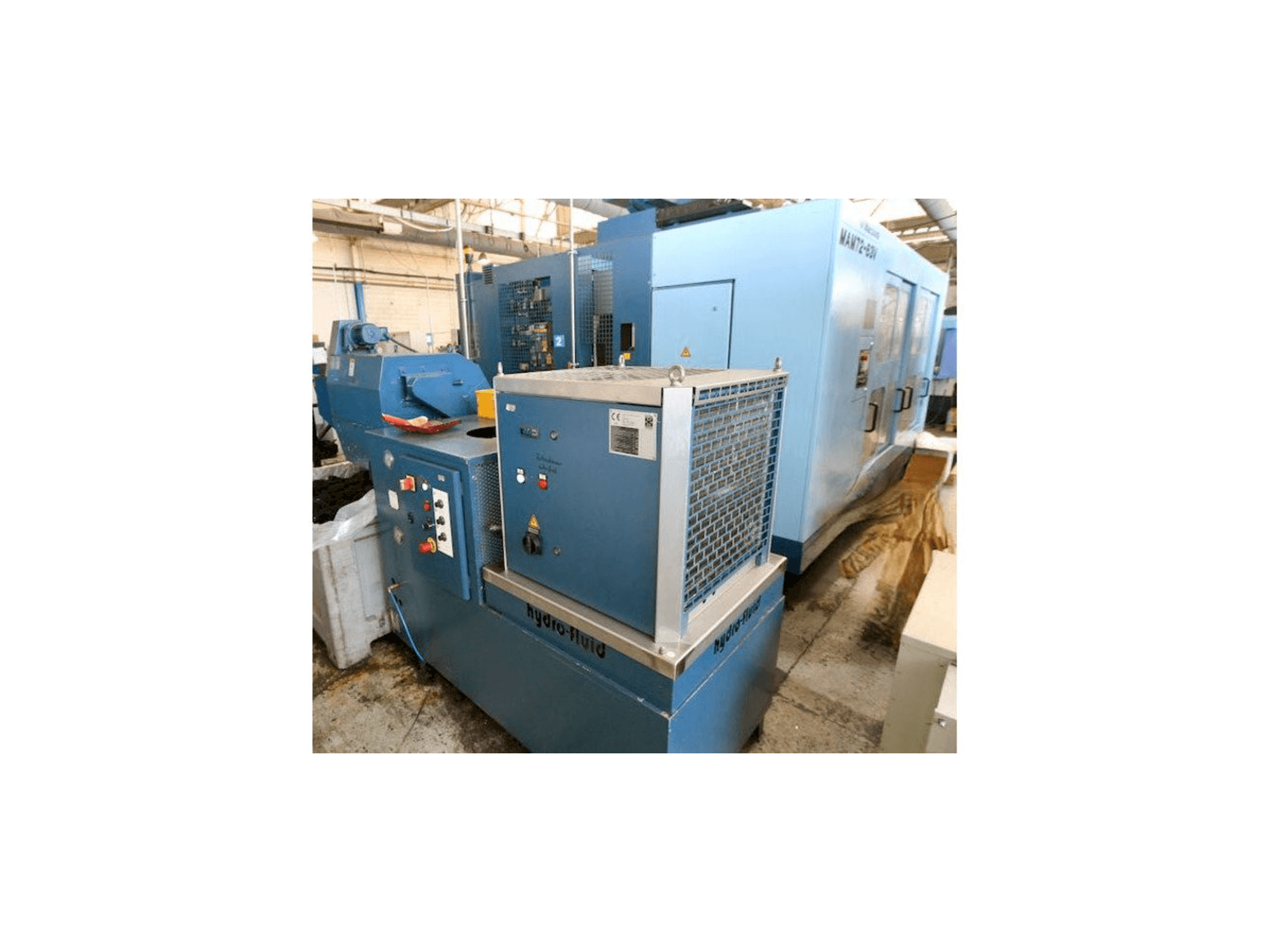 Vista frontal de la máquina Matsuura MAM72-63V