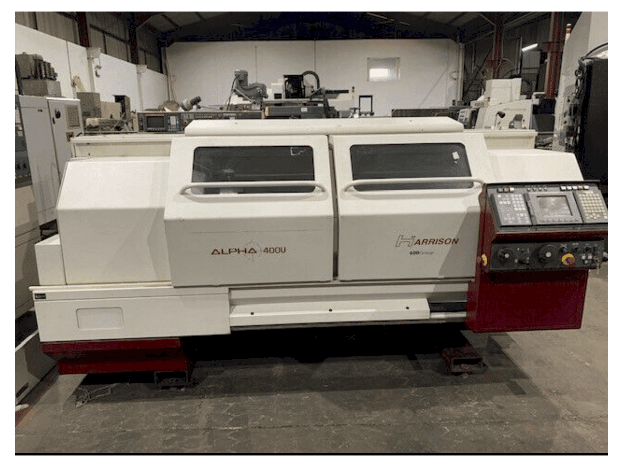 Vista frontal de la máquina Harrison ALPHA 400 U