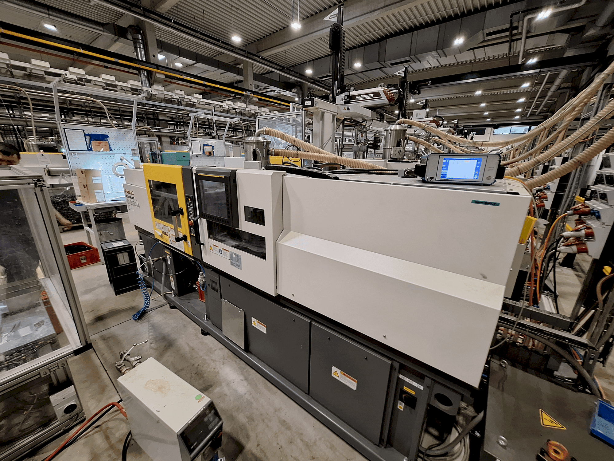 Vista frontal de la máquina FANUC Roboshot S50iA