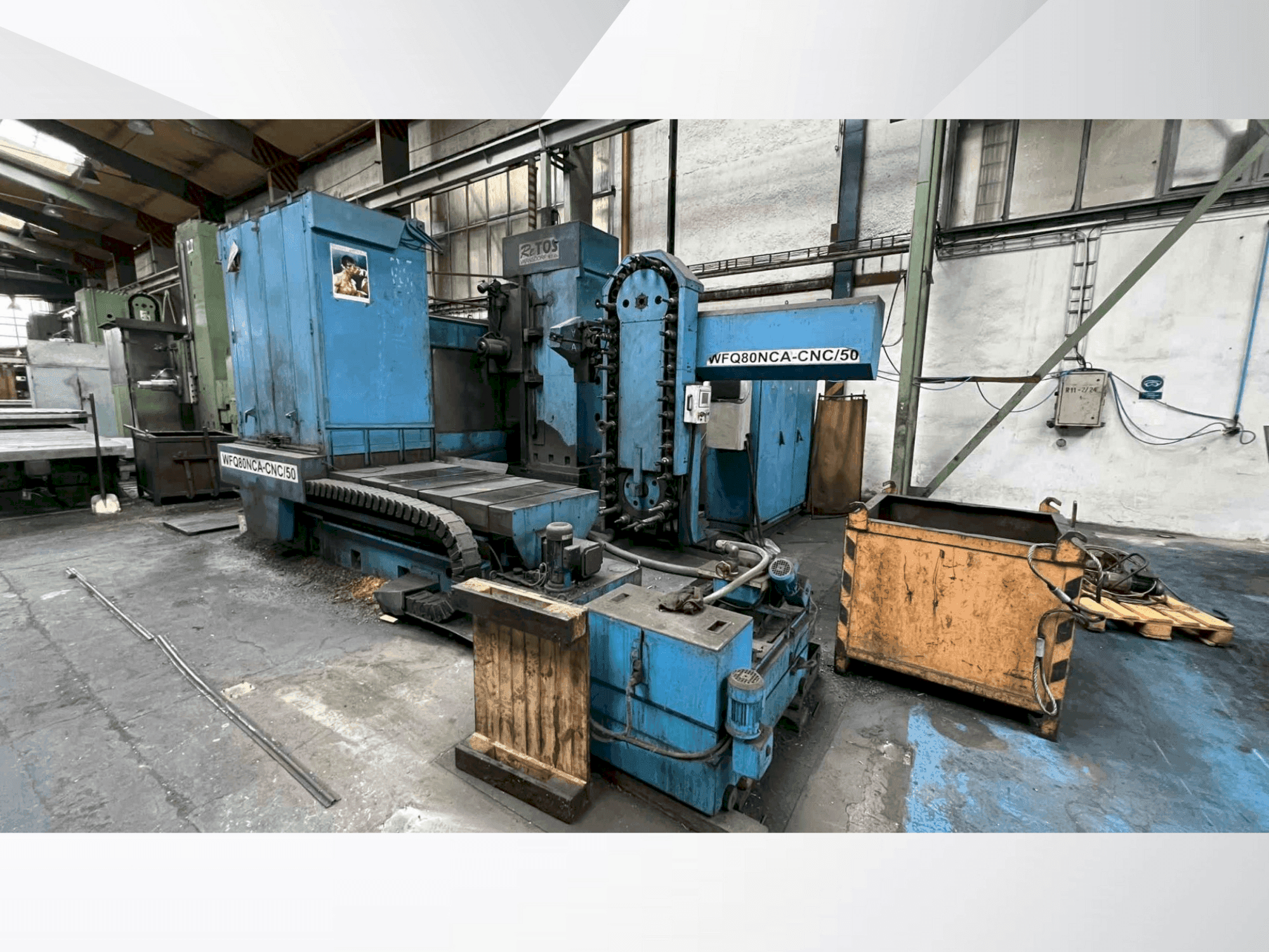 Vista frontal de la máquina TOS WFQ80NCA-CNC/50