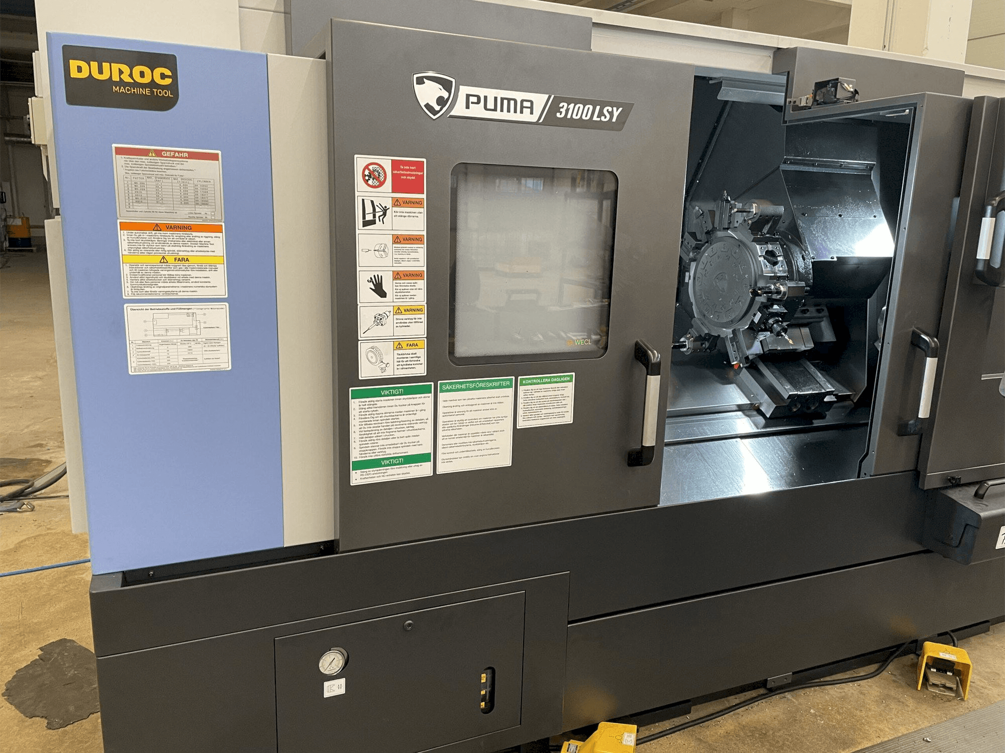 Vista frontal de la máquina Doosan Puma