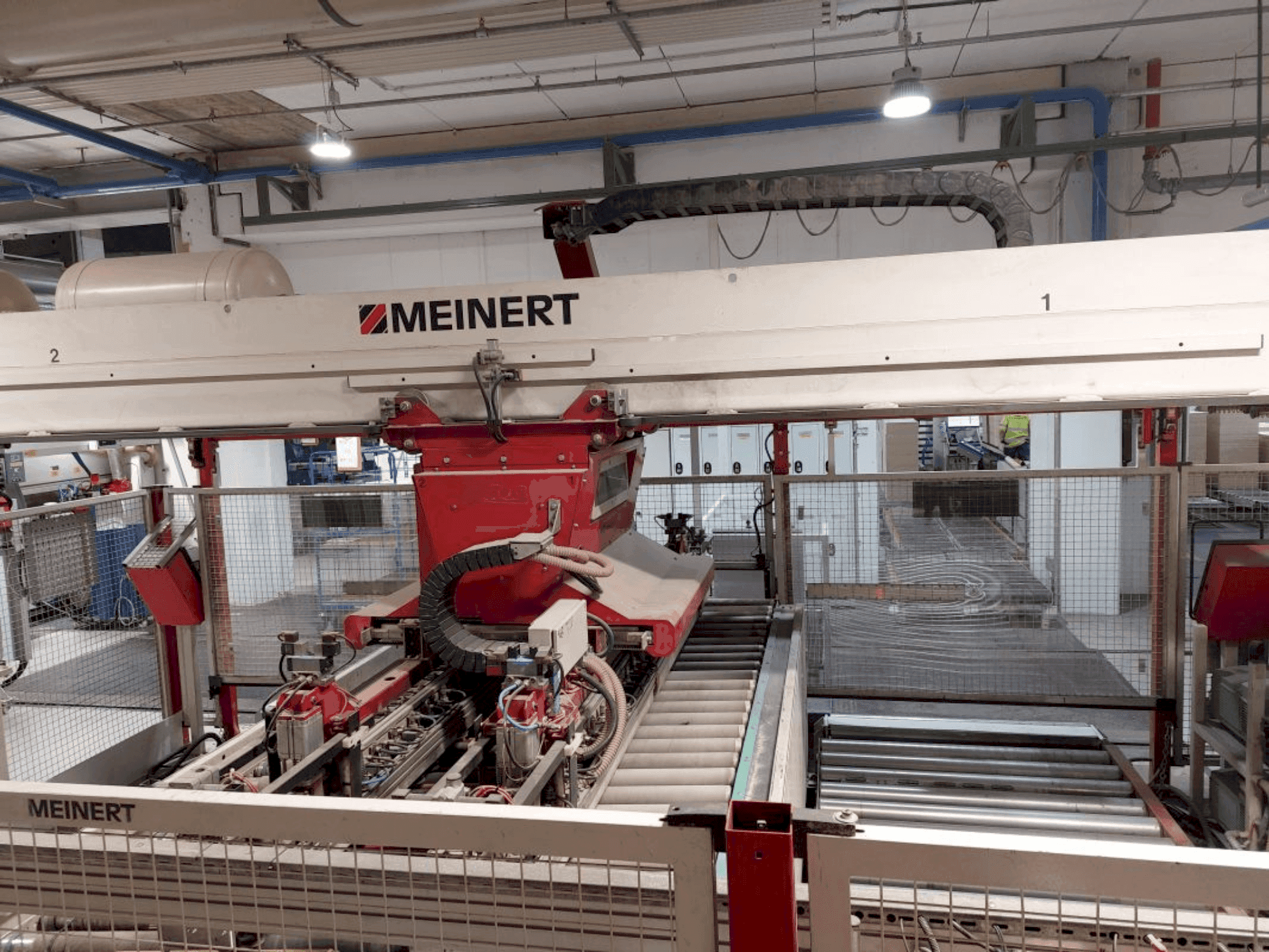 Vista frontal de la máquina IMA Complete Line