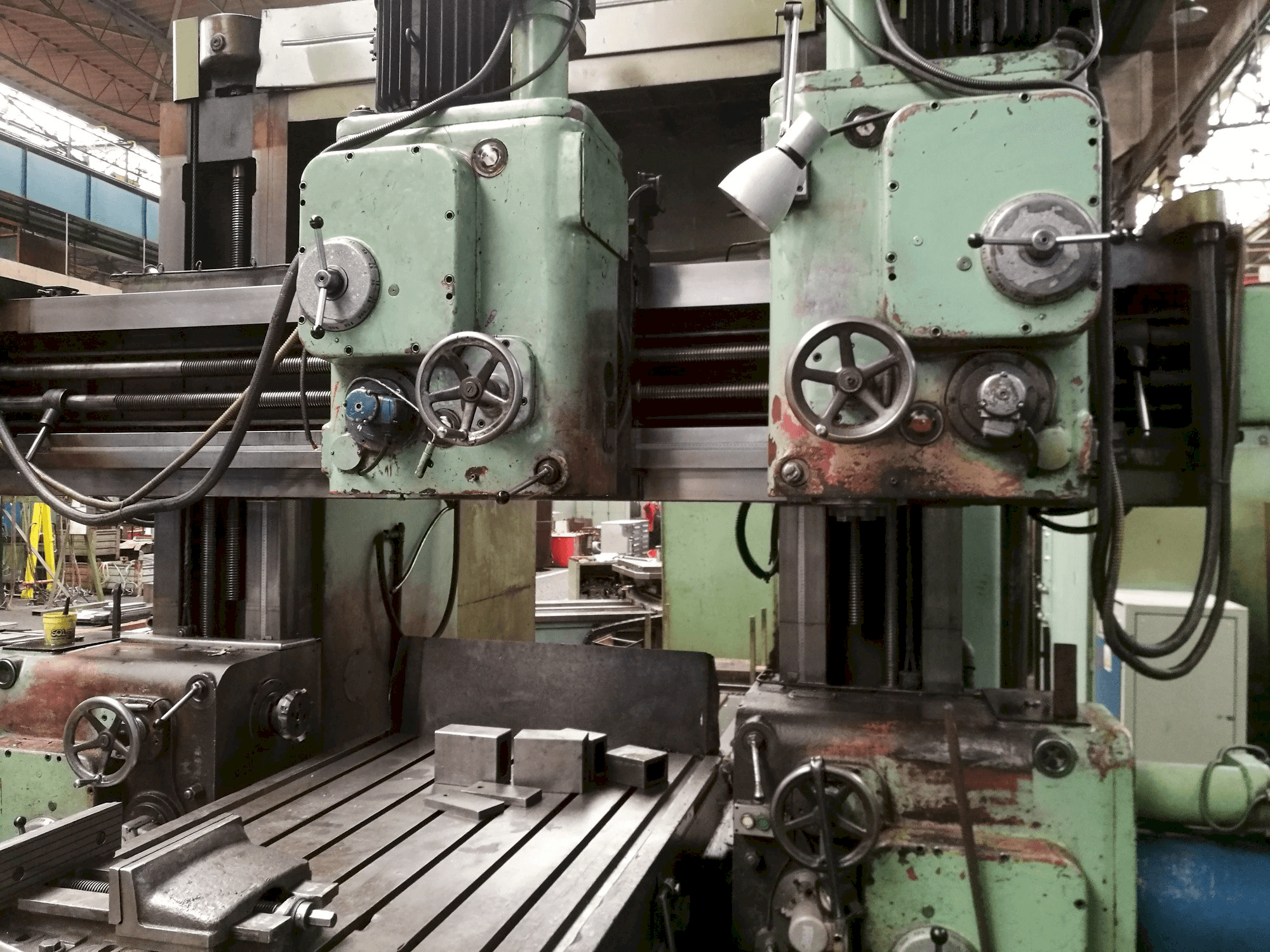 Vista frontal de la máquina ZPS FP 16