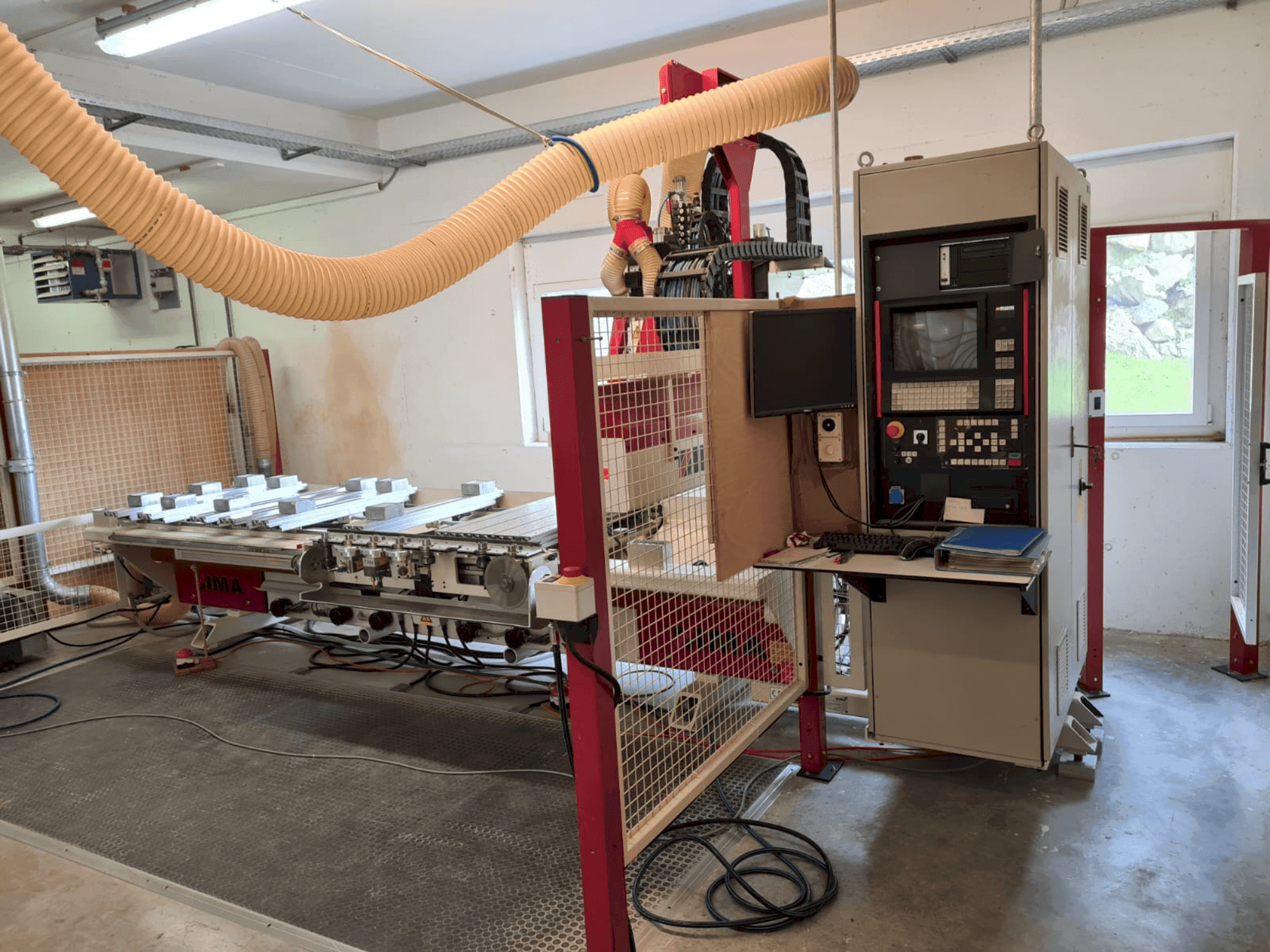 Vista frontal de la máquina IMA BIMA 310 120/300