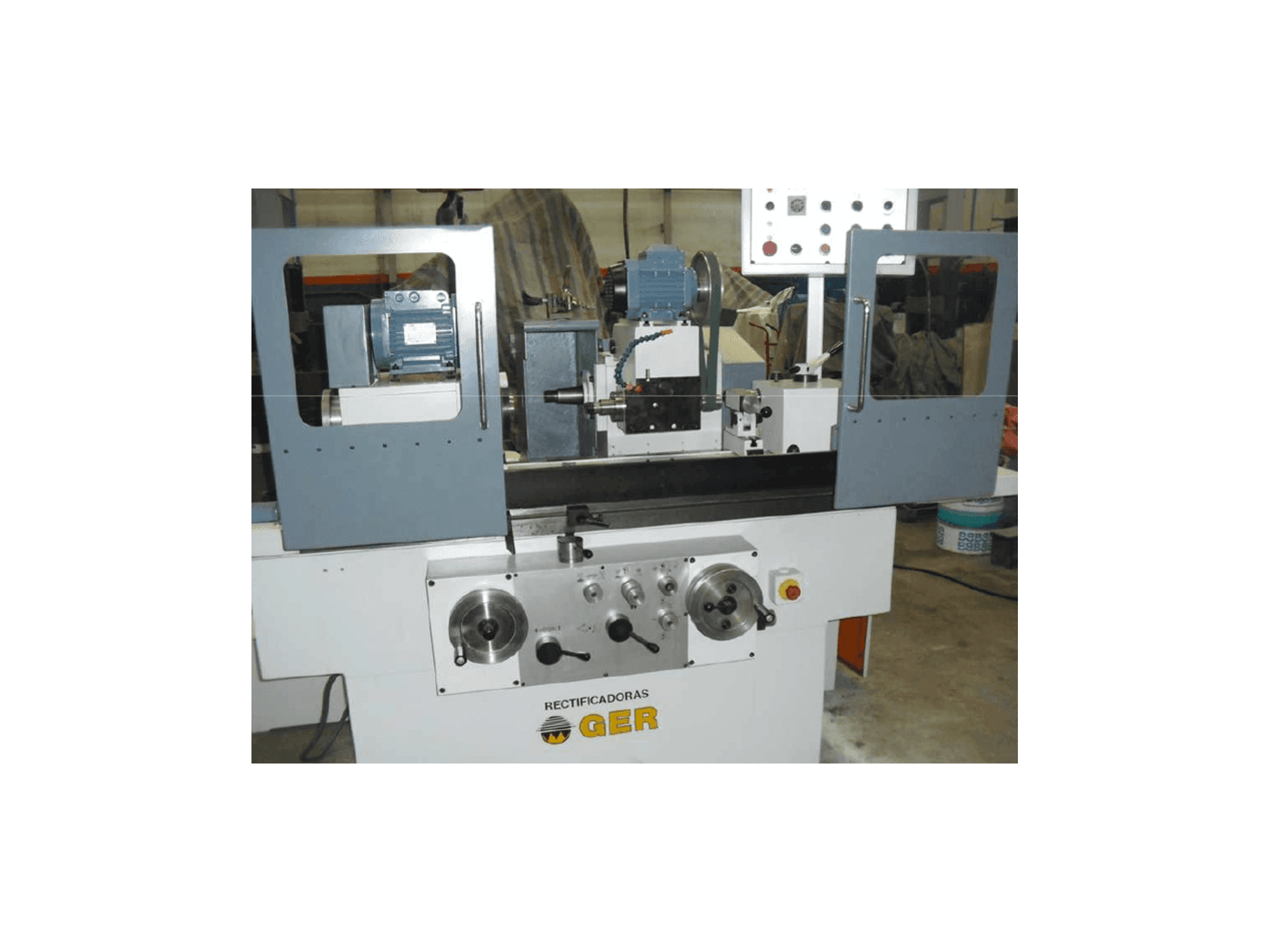 Vista frontal de la máquina GER C 600