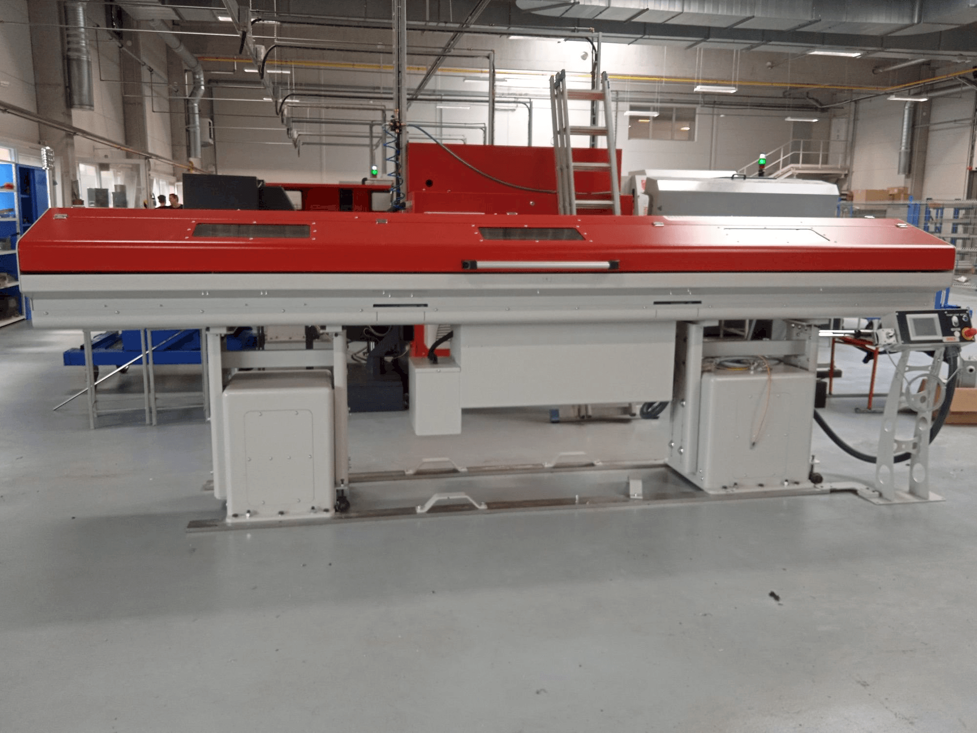 Vista frontal de la máquina TOP Automazioni ETL8-42