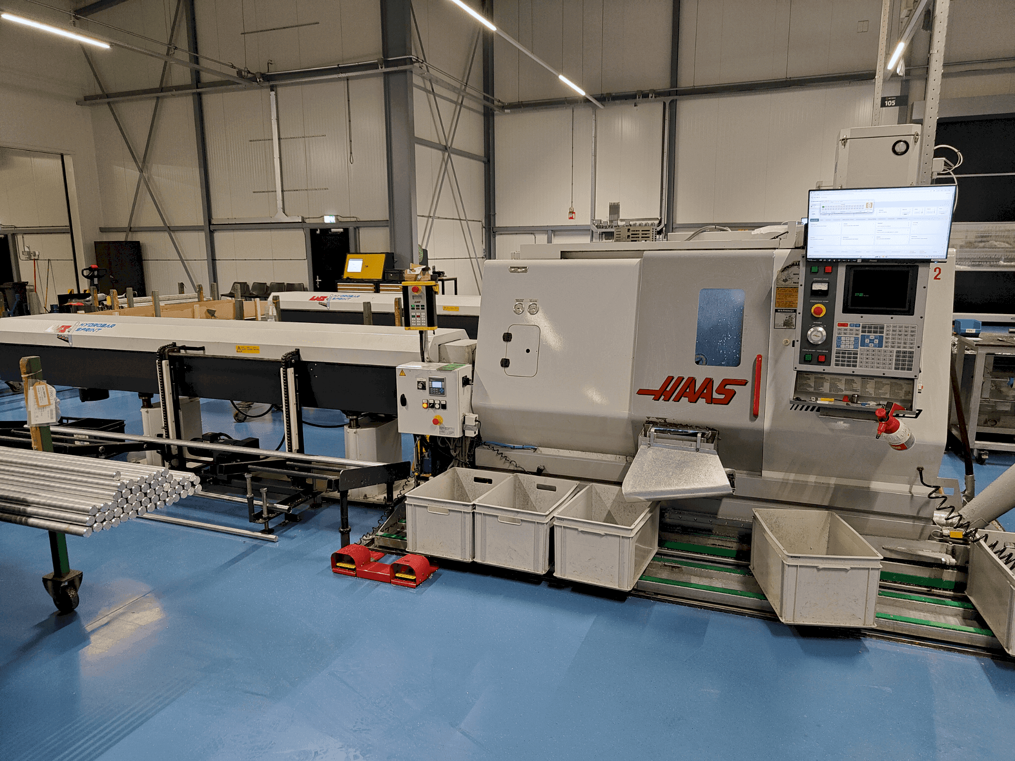 Vista frontal de la máquina HAAS TL-15BHE