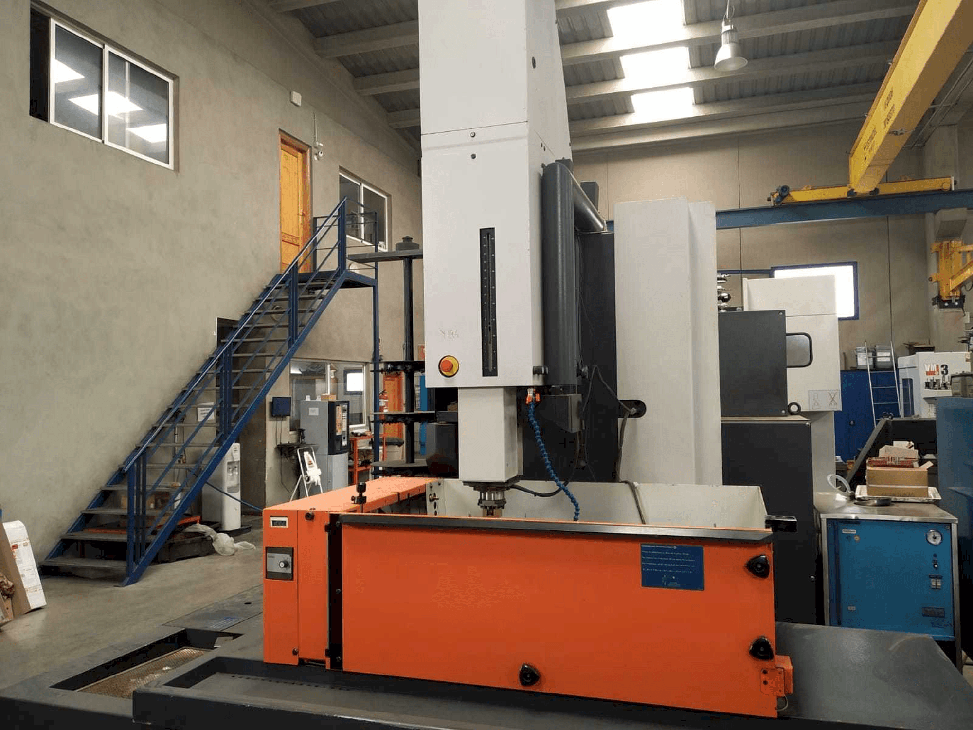 Vista frontal de la máquina CHARMILLES Roboform 4000