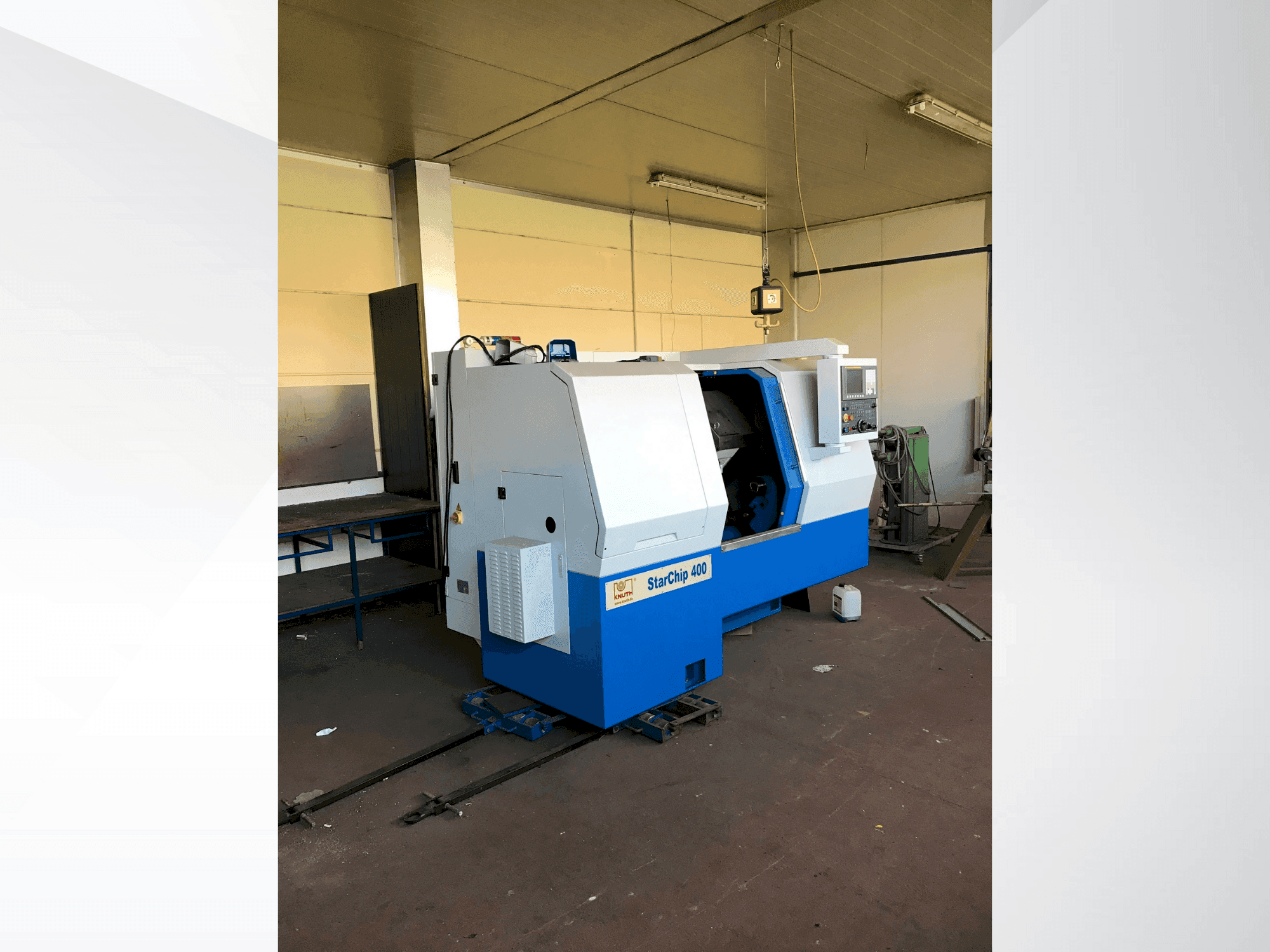 Vista frontal de la máquina KNUTH Starship 400